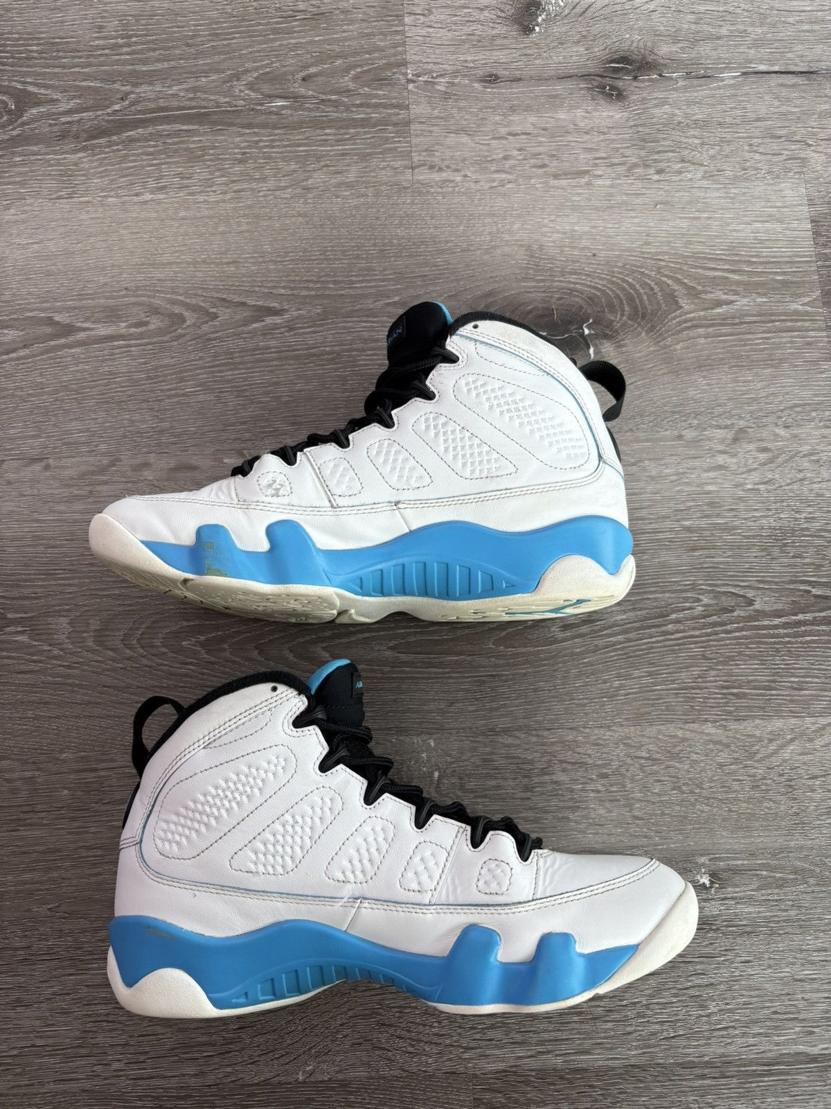 Jordan Brand Air Jordan 9 Retro “Powder Blue” (2024)**PRE-OWNED** REP.BOX Size US 9 / EU 42 - 2 Thumbnail
