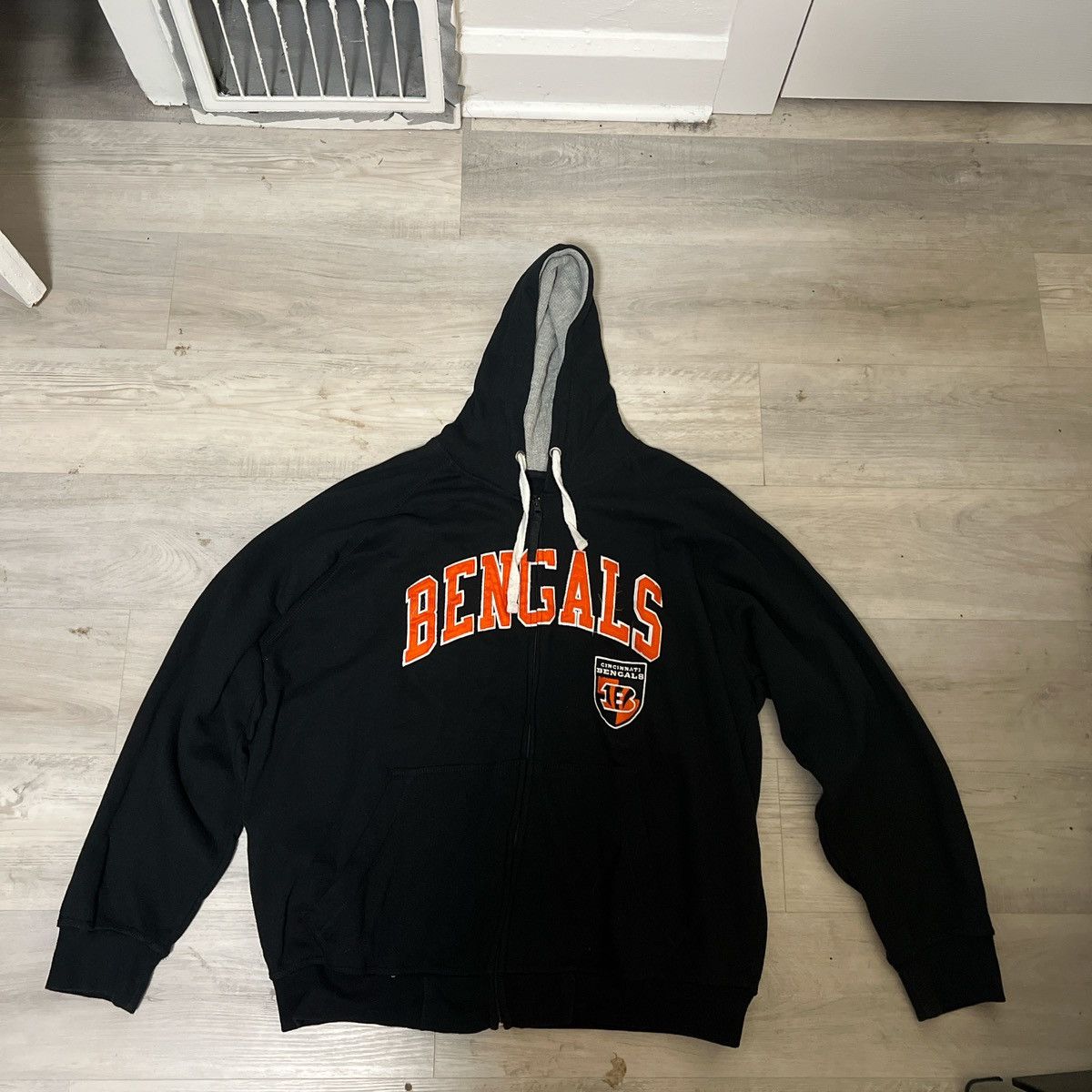 NFL NFL Cincinnati Bengals Black & Orange Zip-up Hoodie Size US XXL / EU 58 / 5 - 1 Thumbnail