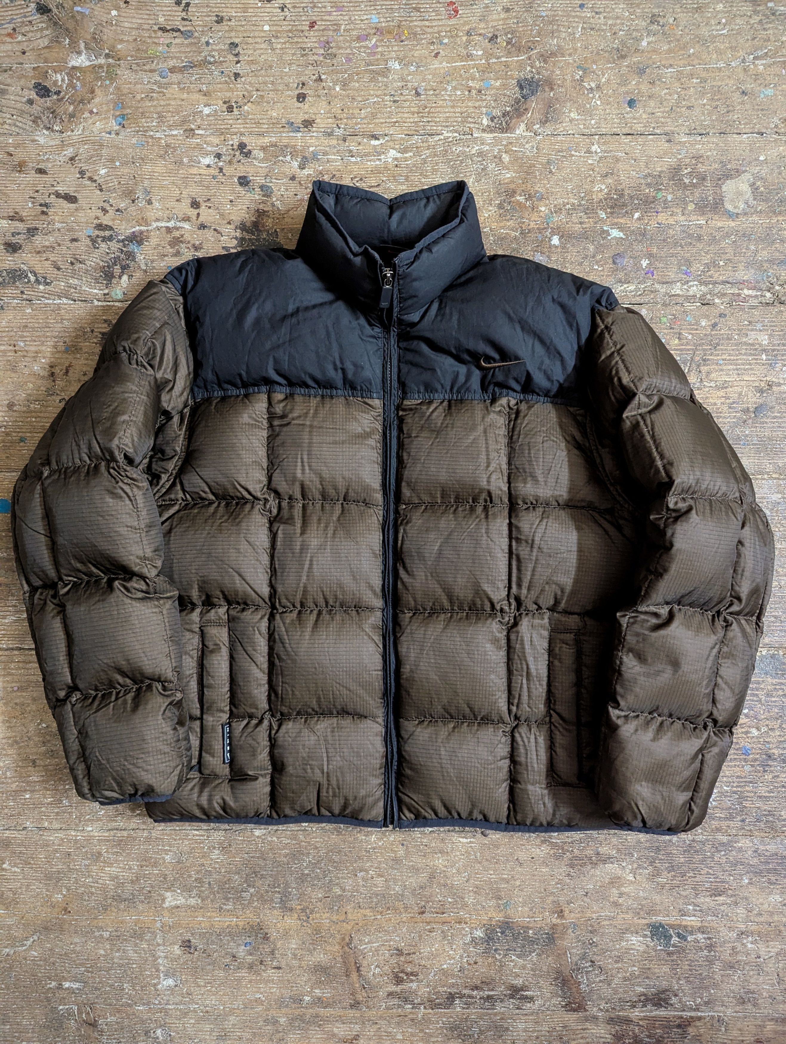 Nike 00s Nike Swoosh Brown Down Puffer Jacket Size US M / EU 48-50 / 2 - 1 Thumbnail