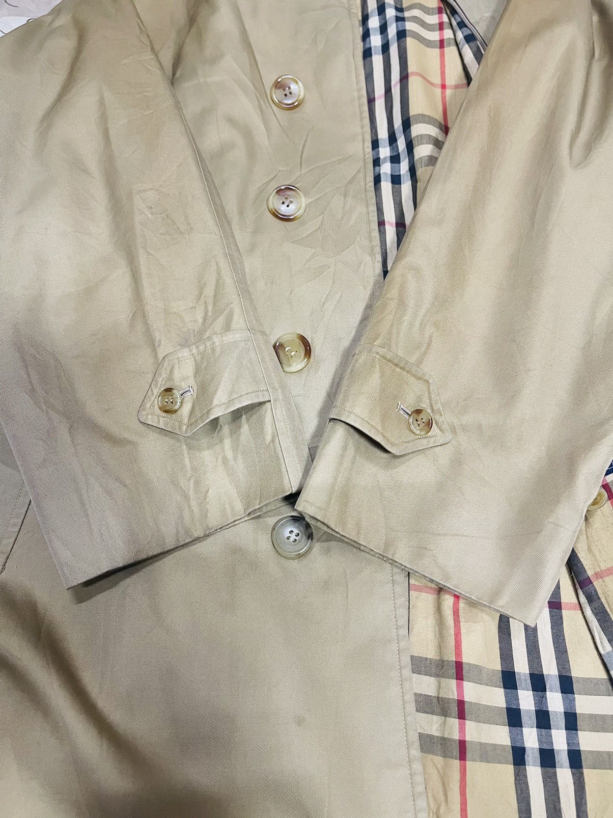 Burberry × Vintage Vintage Burberry Novacheck Trench Coat (10) Size US L / EU 52-54 / 3 - 7 Thumbnail