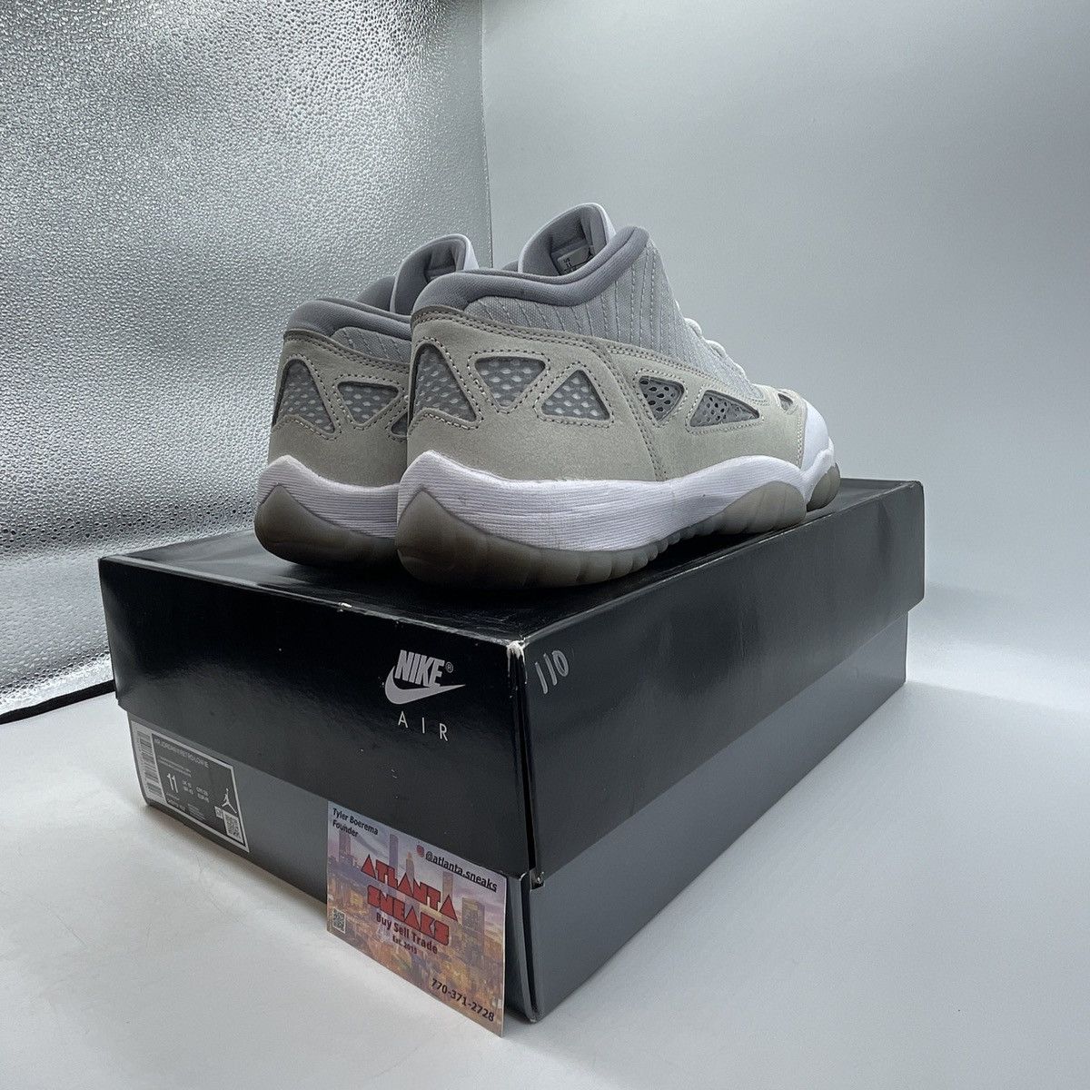Jordan Brand Air Jordan 11 light orewood brown Size US 11 / EU 44 - 5 Thumbnail