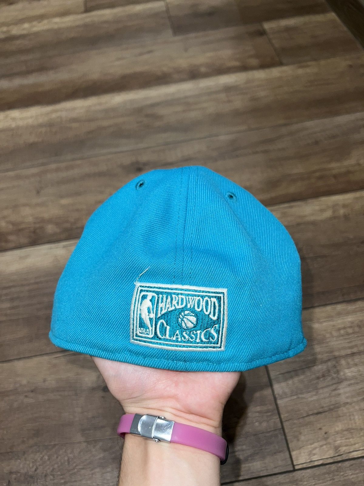 NBA × New Era Charlotte Hornets vintage NBA basketball hat cap hardwood Size ONE SIZE - 3 Thumbnail