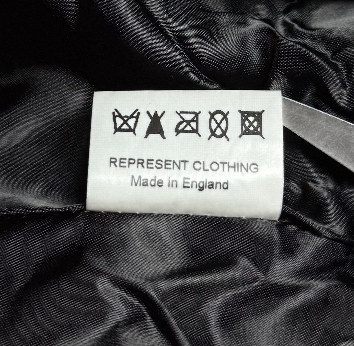 Represent Clo. Represent Clo Wax Cotton Camo Bomber Jacket Size US L / EU 52-54 / 3 - 14 Thumbnail