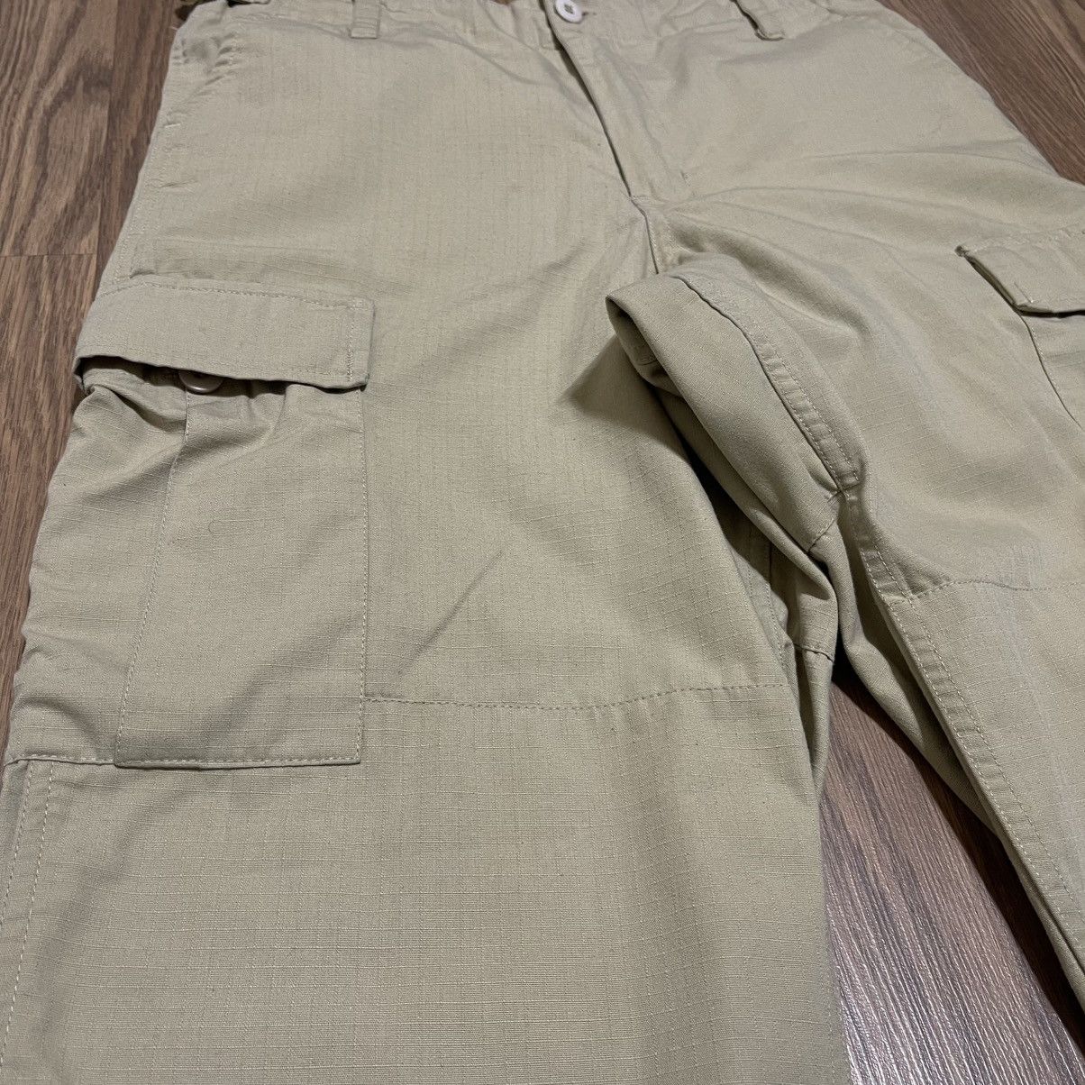 Vintage Vintage beige military style cargo pants Size US 30 / EU 46 - 2 Thumbnail