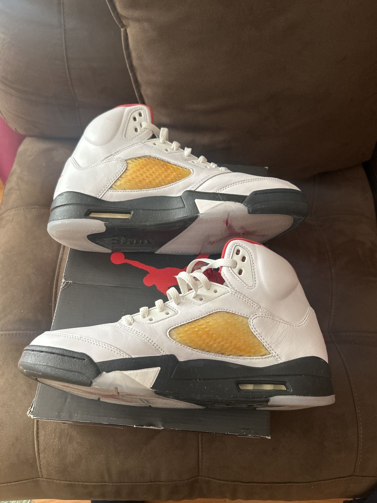 Jordan Brand Jordan 5 Fire Red Size US 12 / EU 45 - 9 Thumbnail