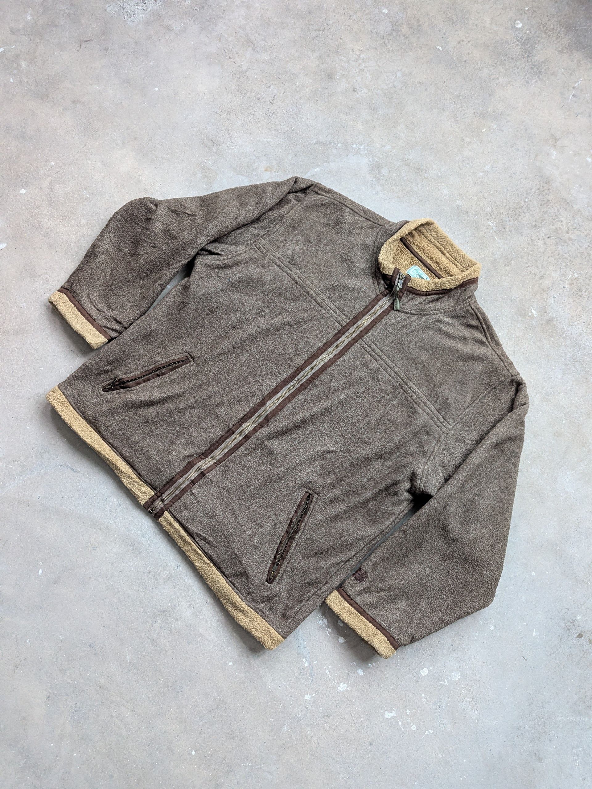 Japanese Brand × Vintage Vintage 2000s Crocodile Fleece Jacket B 3 Pattern Style Size US L / EU 52-54 / 3 - 2 Thumbnail