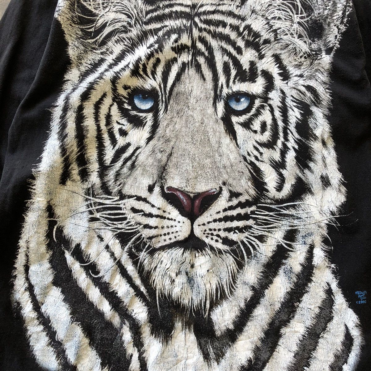 Fruit Of The Loom Vintage White Tiger Big Printed Long Sleeve Shirt Size US L / EU 52-54 / 3 - 11 Thumbnail