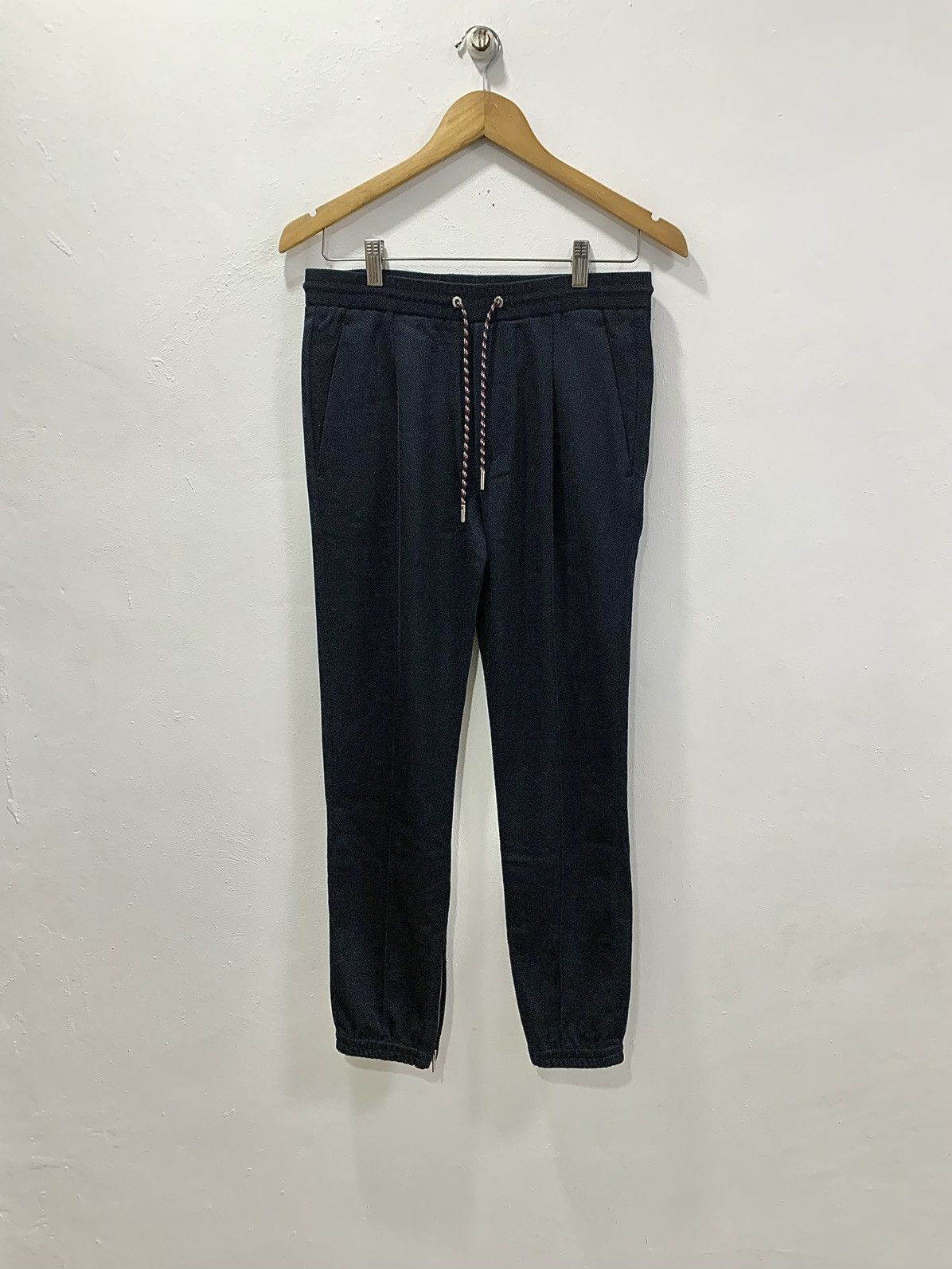 Dior DIOR HOMME TUCK - ANKLE ZIPPED JOGGER PANTS (WOOL) Size US 29 - 1 Thumbnail