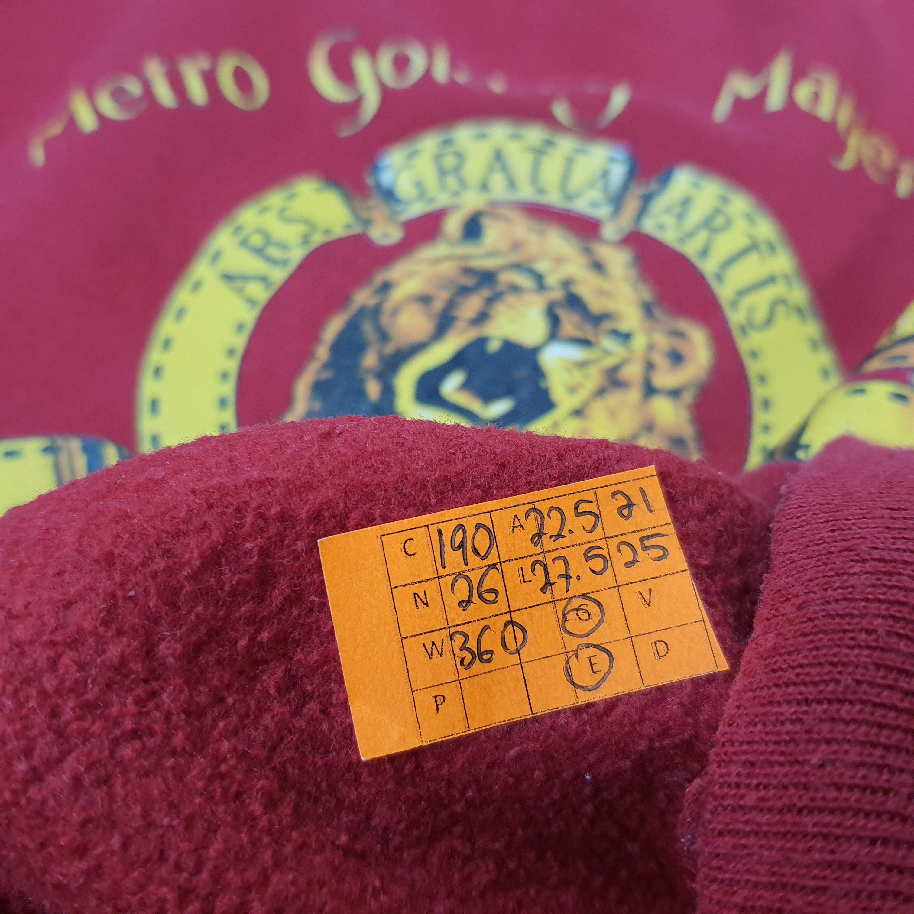 Vintage Vintage Metro Goldwyn Mayer America Movie Company Sweatshirt Size US M / EU 48-50 / 2 - 6 Thumbnail