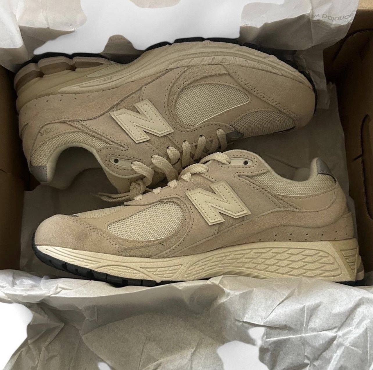 New Balance New Balance 2002R Calm Taupe Size US 9 / EU 42 - 5 Thumbnail