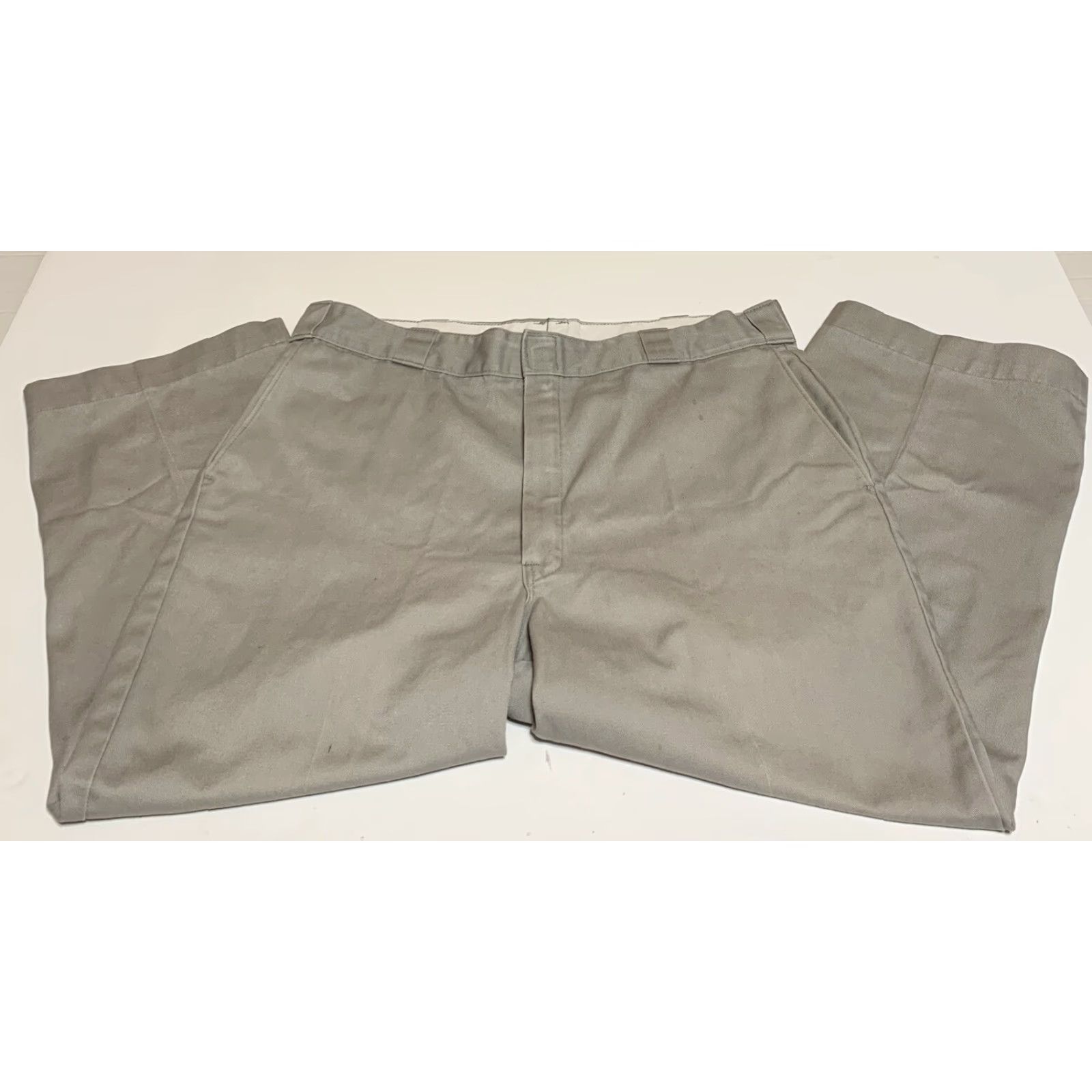 Dickies VINTAGE Dickies Gray Work Skater Pants Mens 36x25 1980s Cotton Blend Flat Front Inseam 25 Waist 36 Mens Size US 36 / EU 52 - 2 Thumbnail