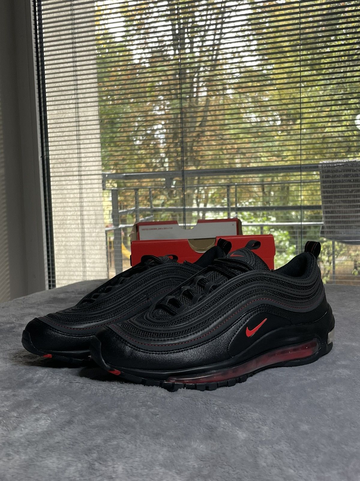 Nike Sneakers Nike Air Max 97 GS Size US 7 / EU 40 - 1 Thumbnail