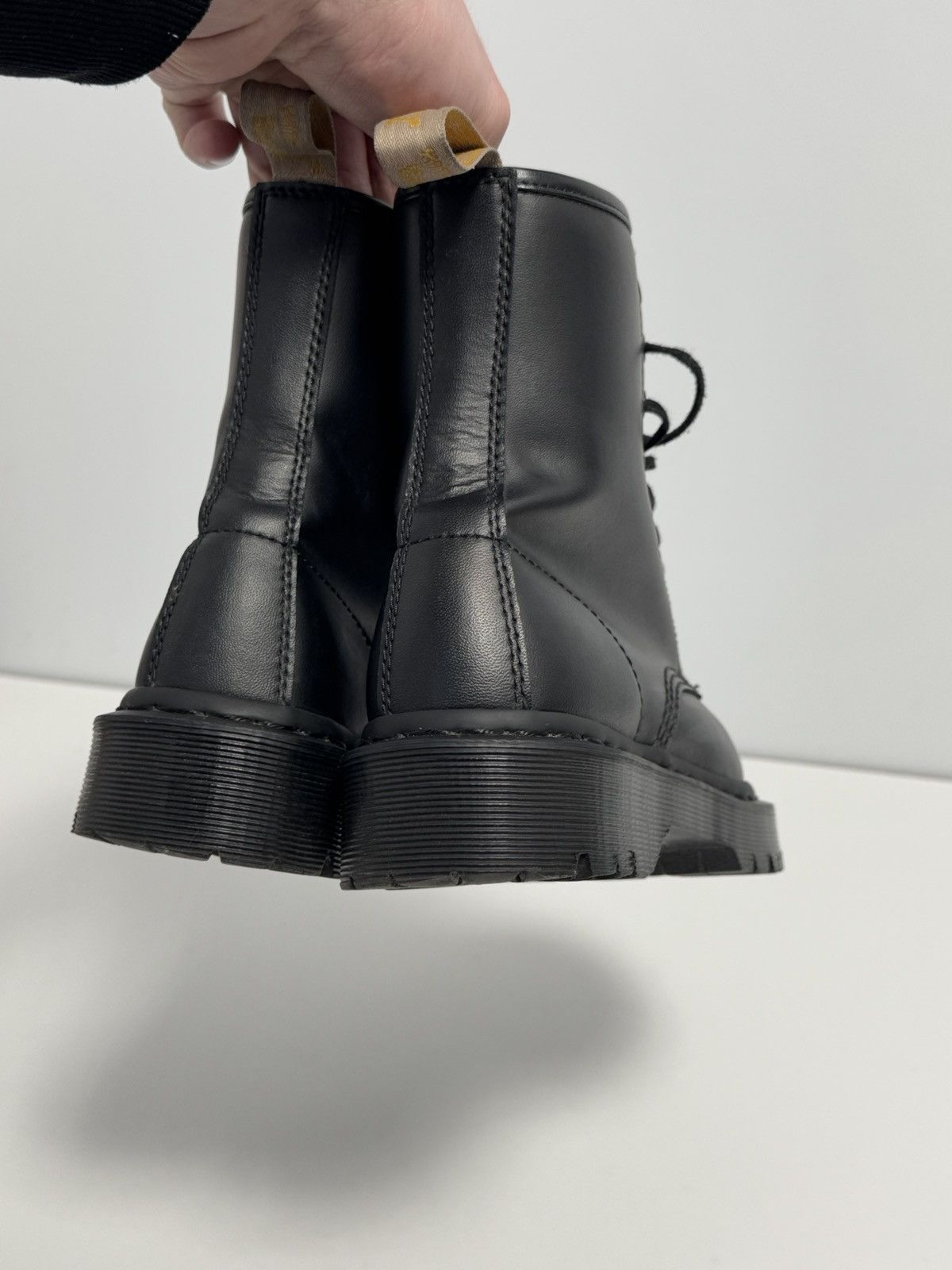 Dr. Martens Dr Martens AirWair Mono Vegan Leather 27032 Lace Boots EU-37 Size US 7 / IT 37 - 18 Thumbnail