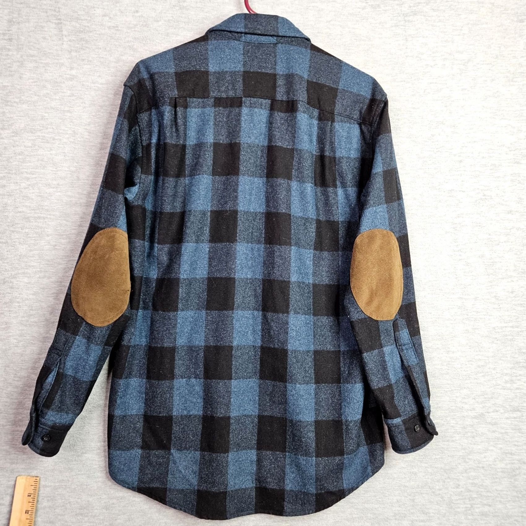 Pendleton Pendleton Mens Long Sleeve Button Front Elbow Patch Trail Shirt Size S Plaid Multicolor Wool Button-Up Regular Mens Size US S / EU 44-46 / 1 - 2 Thumbnail