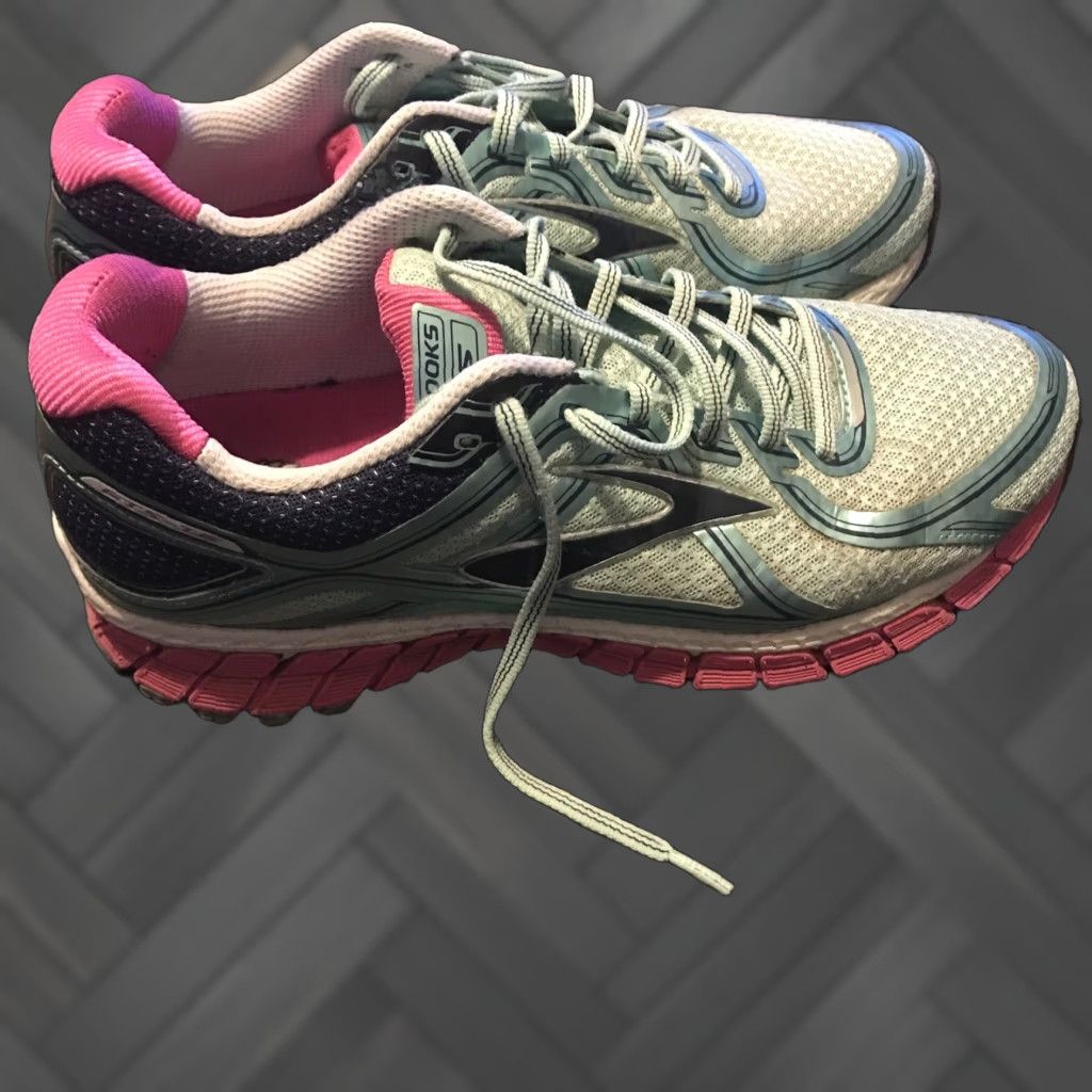 Brooks Brooks Adrenaline GTS Sneaker Women US 11 Multicolor Pinkglo/Peacoat Brutin/Jirties 16 Size L / US 10 / IT 46 - 1 Thumbnail