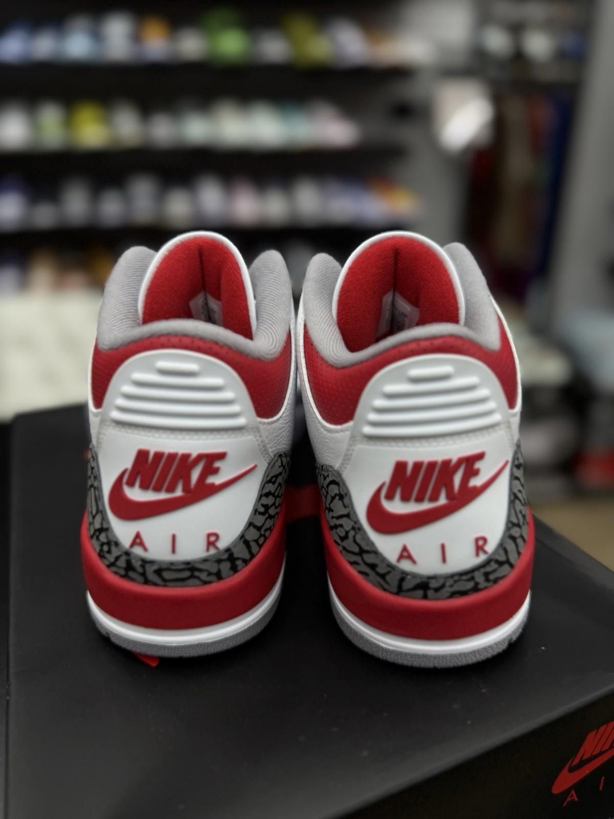 Nike Size 10.5 - Nike Air Jordan 3 Fire Red 2022 DN3707-160 OG Size US 10.5 / EU 43-44 - 10 Thumbnail