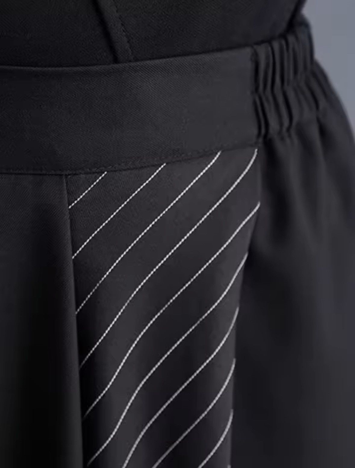 Japanese Brand Women’s Rubber Waist Loose Trousers Size US 34 / EU 50 - 7 Thumbnail
