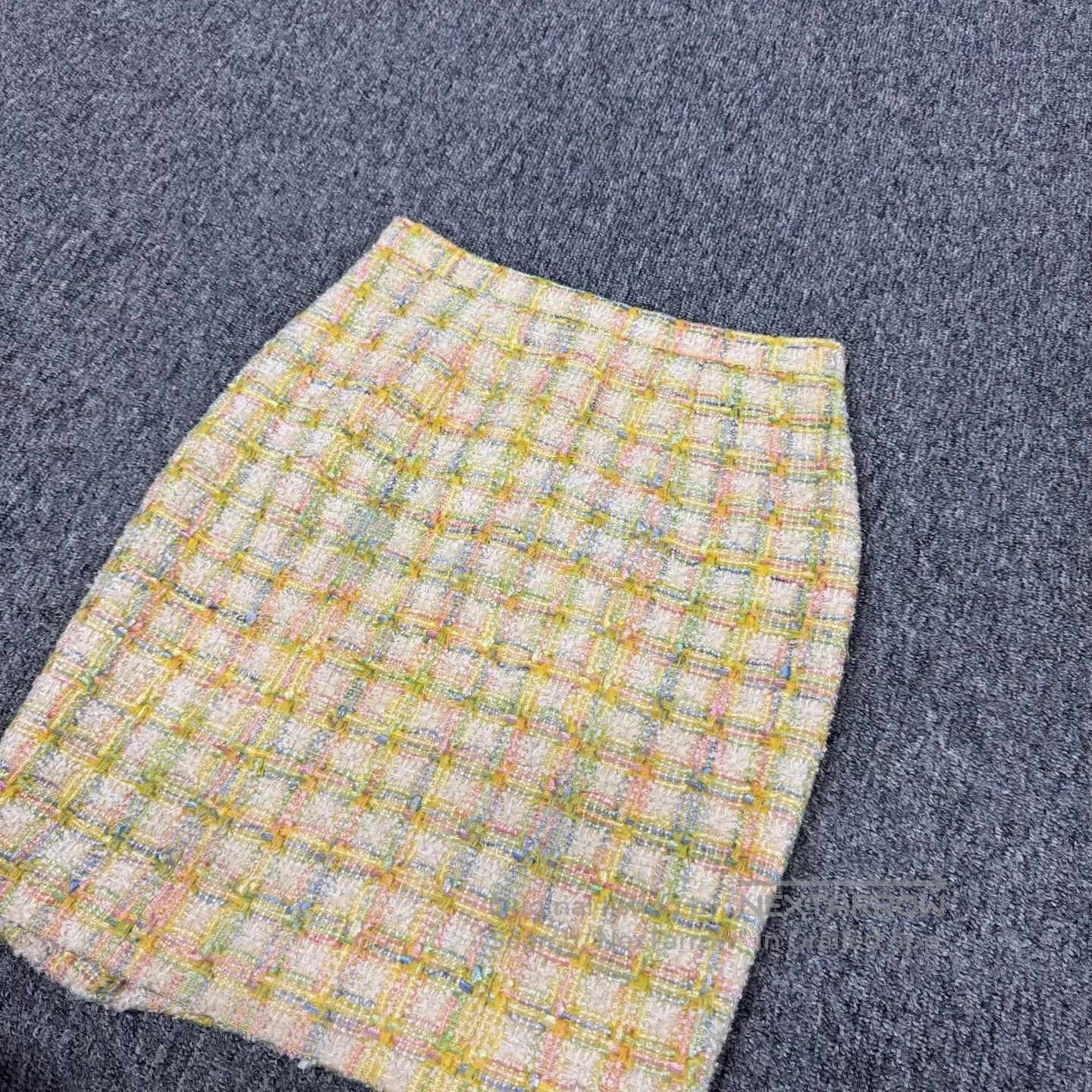 Chanel Chanel SIZE 42 1996 Rainbow Pattern, Silver Half-Skirt| Size 31" - 3 Thumbnail