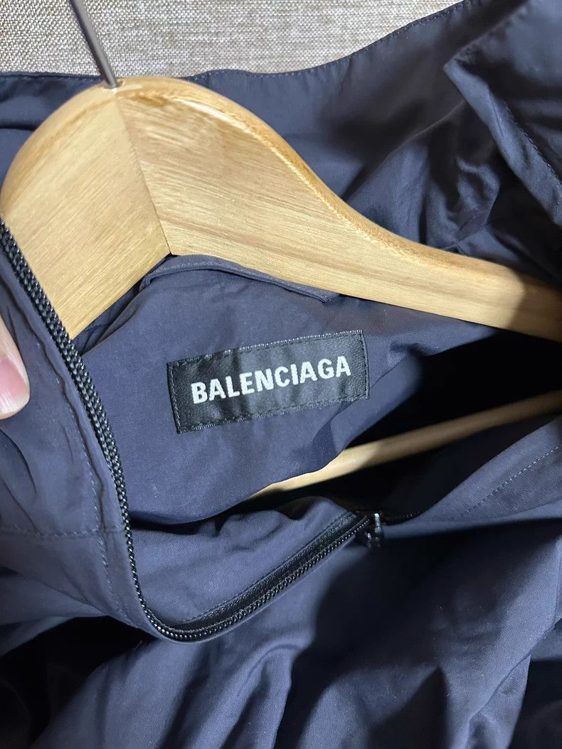 Balenciaga Balenciaga Lock Logo Embroidered Patchwork Sports Blazer Size US S / EU 44-46 / 1 - 6 Thumbnail