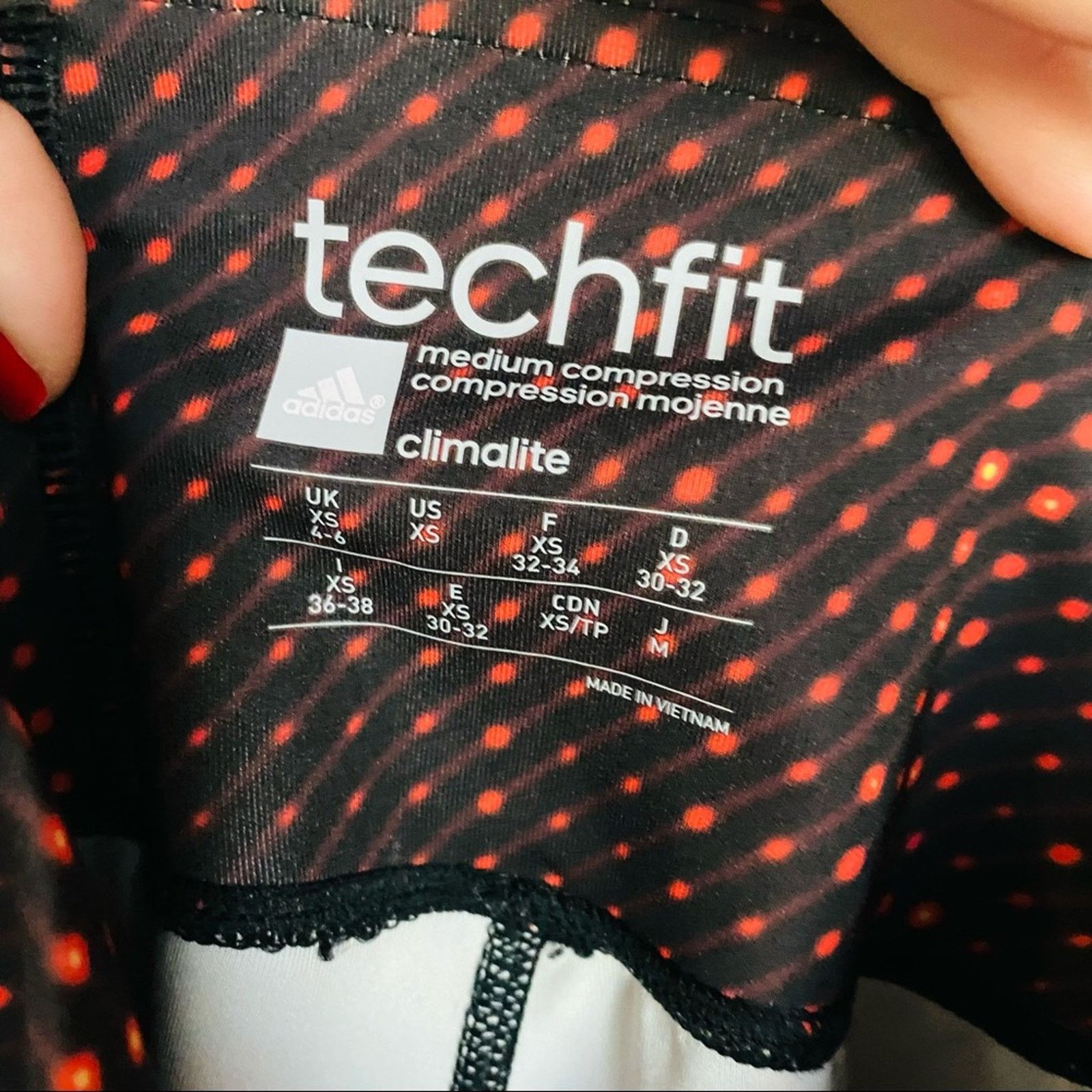Adidas ADIDAS Black Red Yellow Dot Print Compression Leggings Size 26" / US 2 / IT 38 - 5 Thumbnail