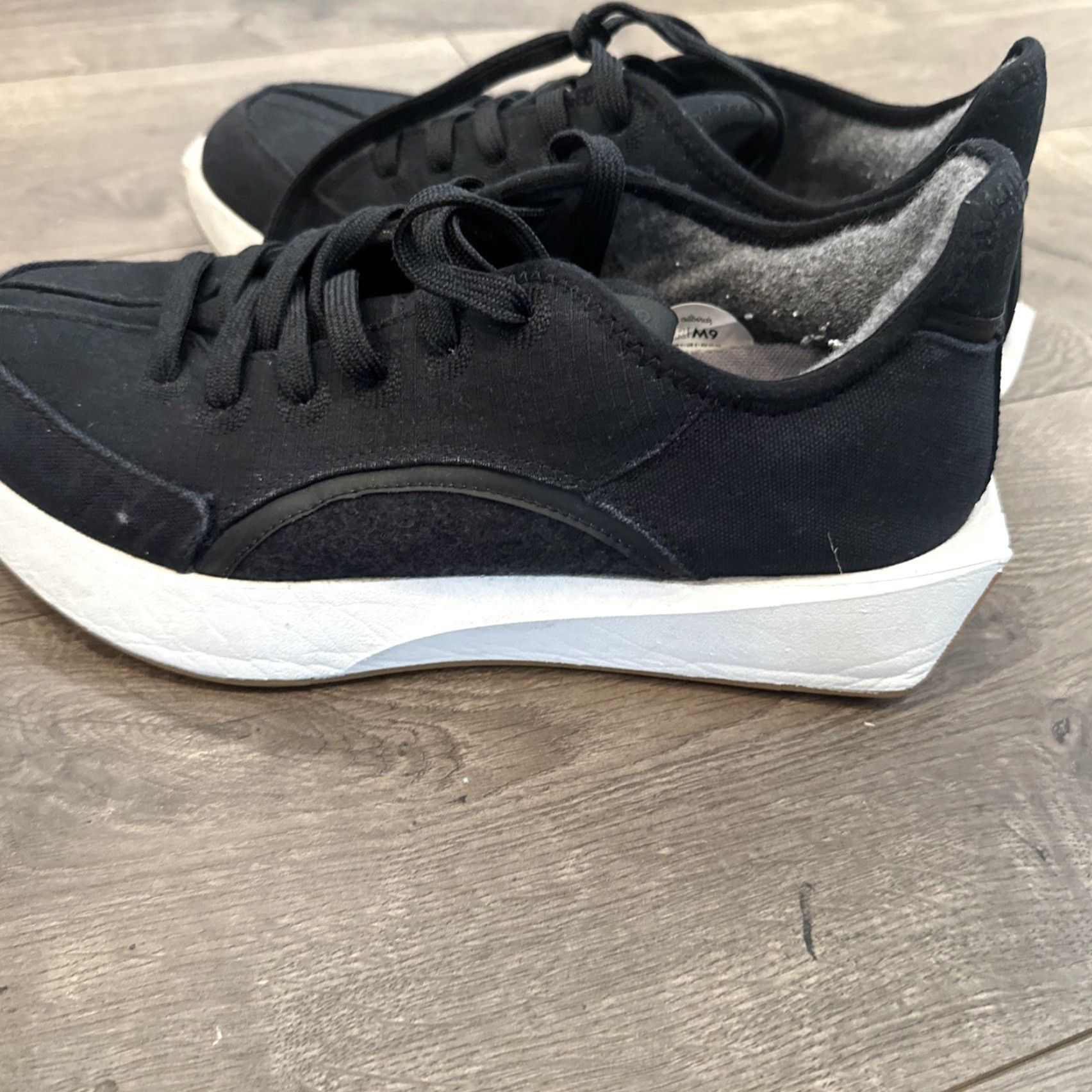Allbirds VINTAGE? No. Allbirds Risers Sneakers Men Black Size 9 Casual Shoe, Organic Cotton, Comfort, Men’s Footwear Size US 9 / EU 42 - 5 Thumbnail