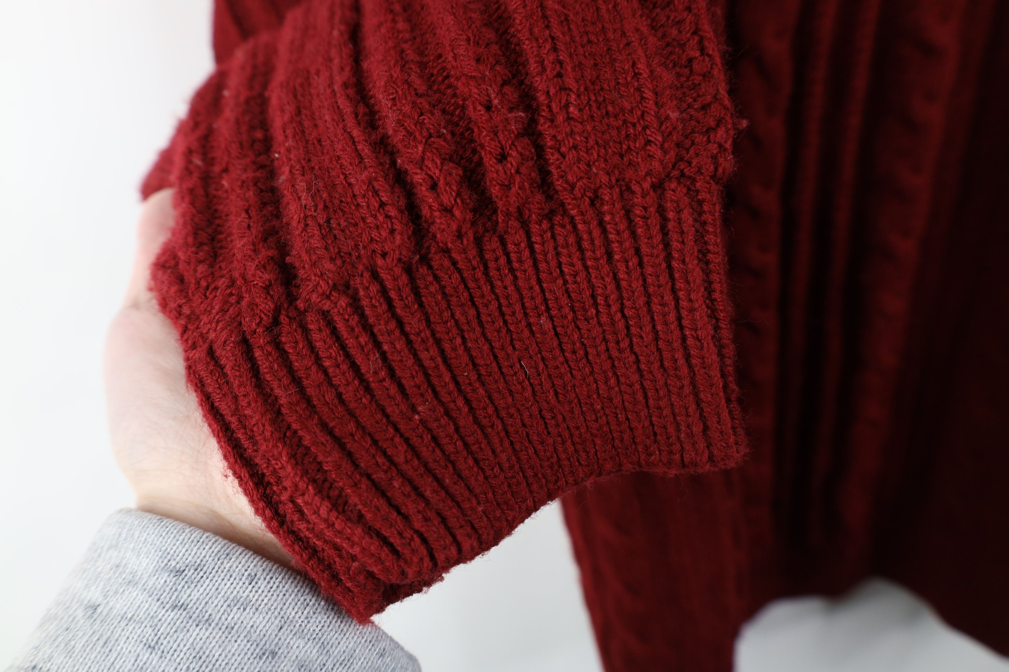 Vintage Vintage 90s Streetwear Cable Knit Crewneck Sweater Red Size US XL / EU 56 / 4 - 6 Thumbnail