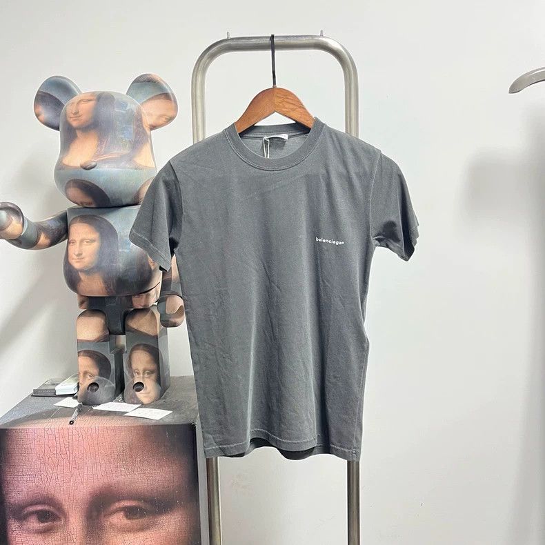 Balenciaga Mailbox Logo Short Sleeve Tee - dmc