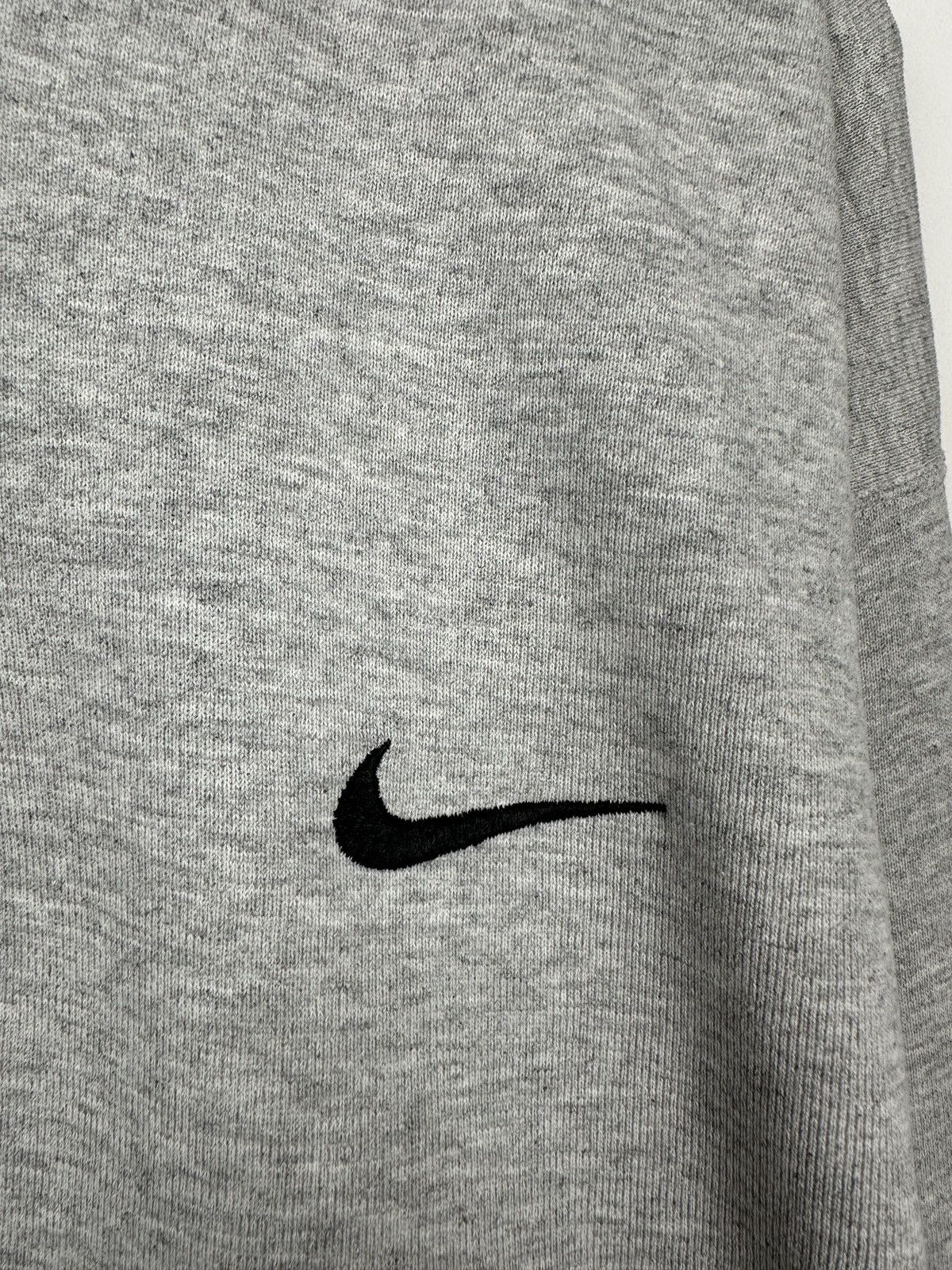 Nike Vintage Nike 1/4 Swoosh Zip Sweatshirt Pullover Jumper Y2K Size US M / EU 48-50 / 2 - 6 Thumbnail