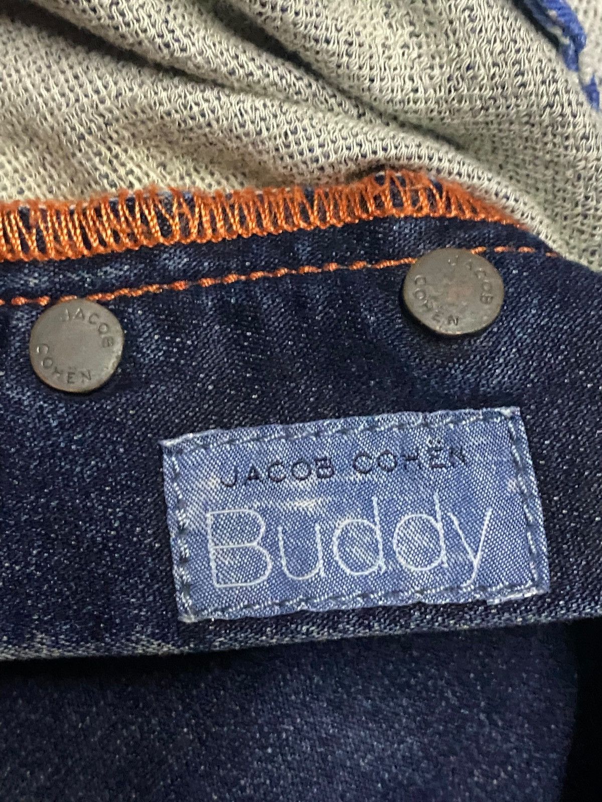 Vintage Jacob Cohen Blue Wash Distressed Slim Fits Jeans
