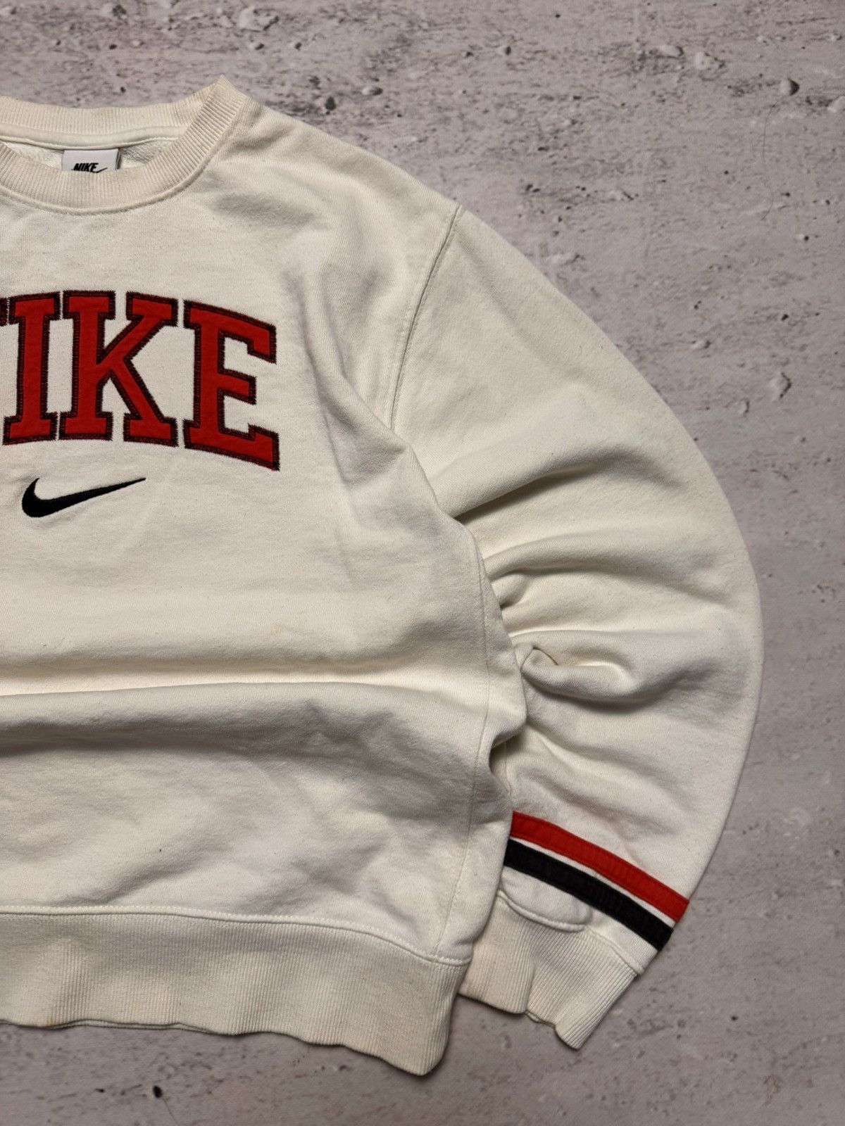 Nike × Vintage NIKE VINTAGE CENTER LOGO OVERSIZE BOXY SWEATSHIRT Size US M / EU 48-50 / 2 - 3 Thumbnail
