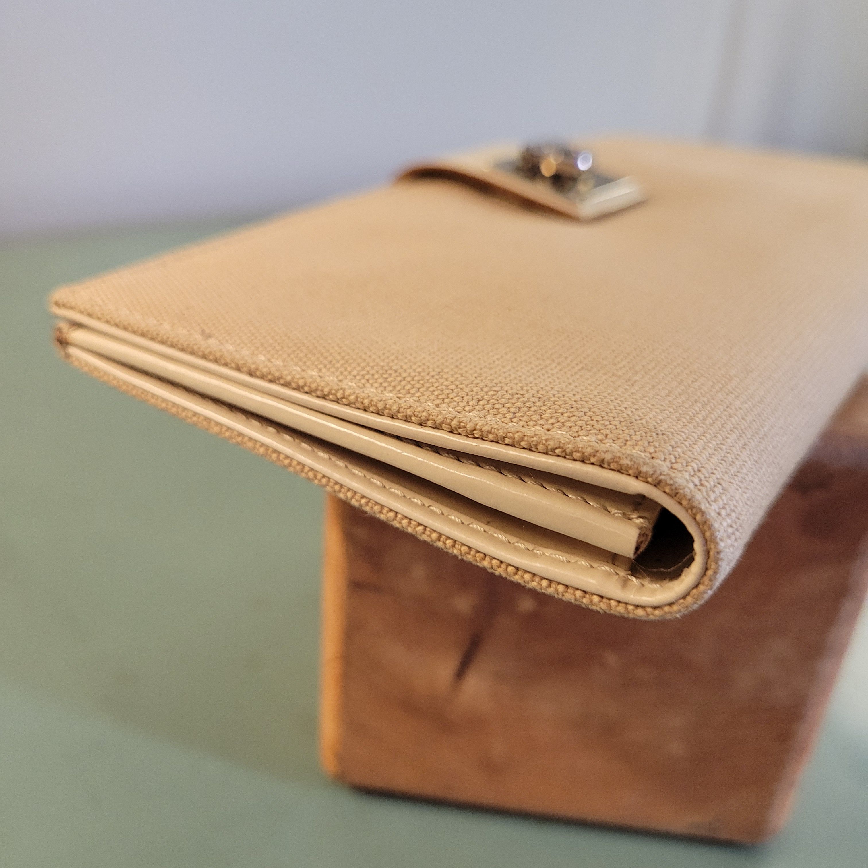 Salvatore Ferragamo Long Canvas and Leather Twist Logo Lock Wallet Size ONE SIZE - 4 Thumbnail
