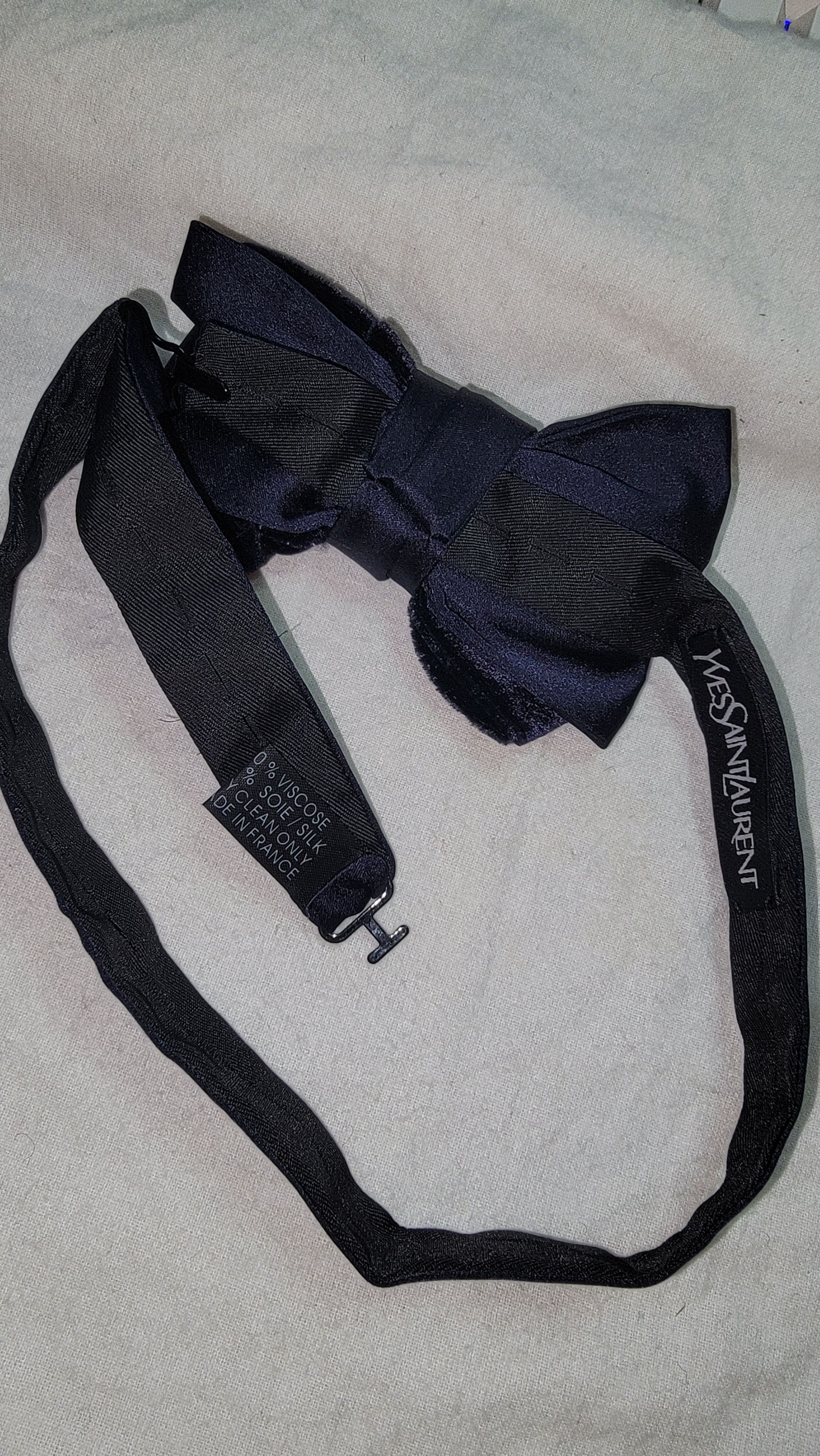 Yves Saint Laurent Vintage Yves Saint Laurent contrasting satin bow tie Size ONE SIZE - 3 Thumbnail