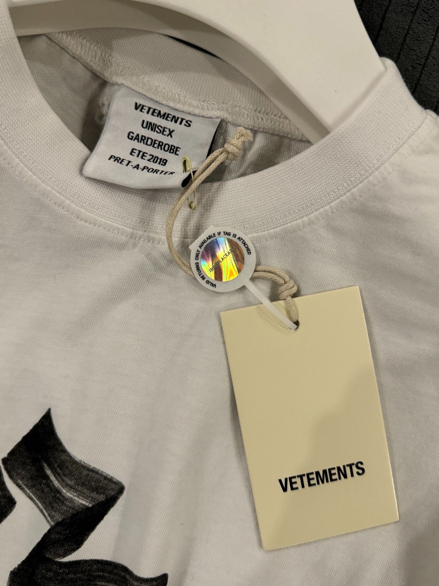 Vetements Vetements Chinese Zodiac Chicken Short Sleeve 2501-Nextarro Size US XS / EU 42 / 0 - 3 Thumbnail