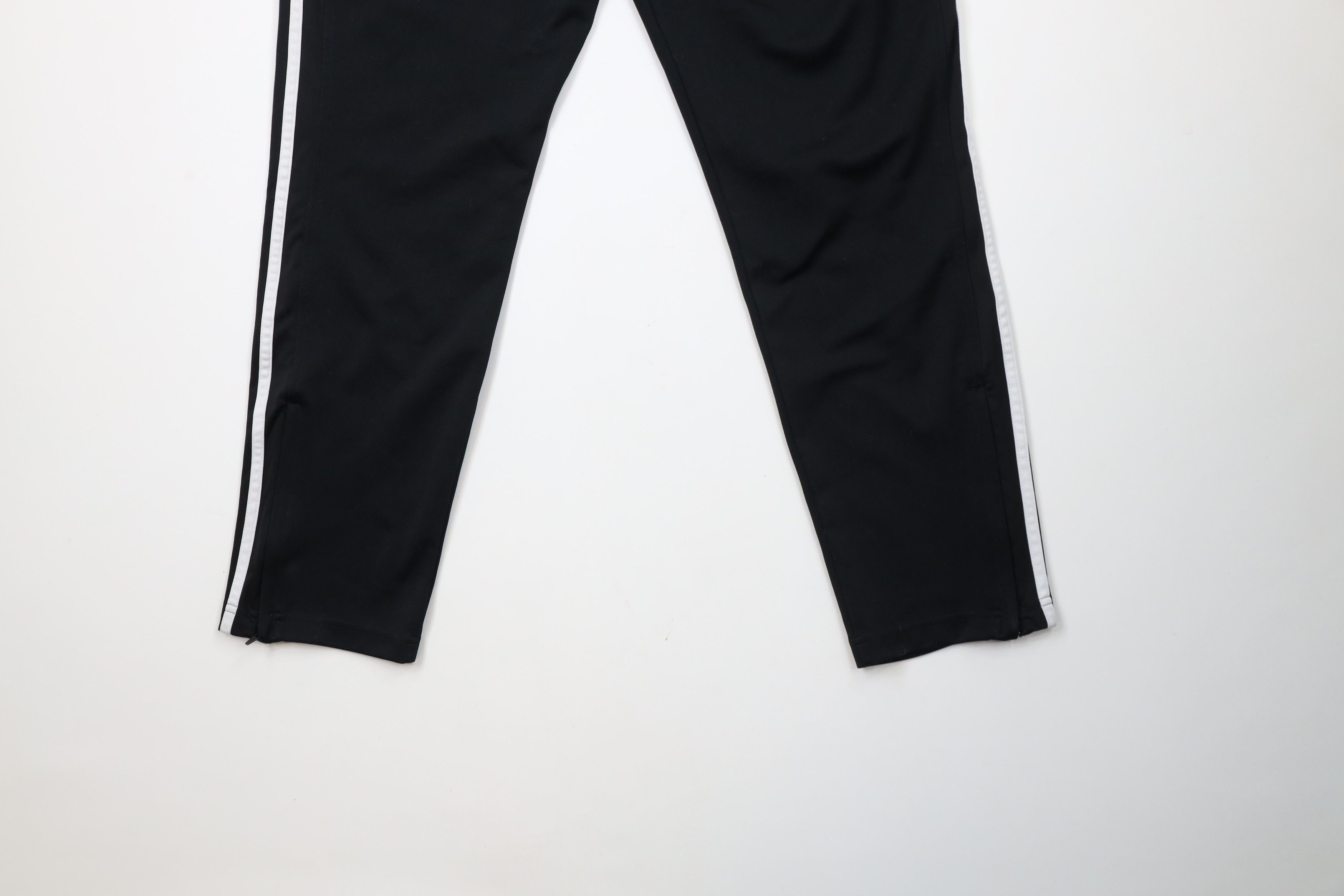 Adidas × Vintage Vintage Y2K Adidas Tapered Leg Soccer Warm Up Sweatpants Size US 36 / EU 52 - 14 Thumbnail