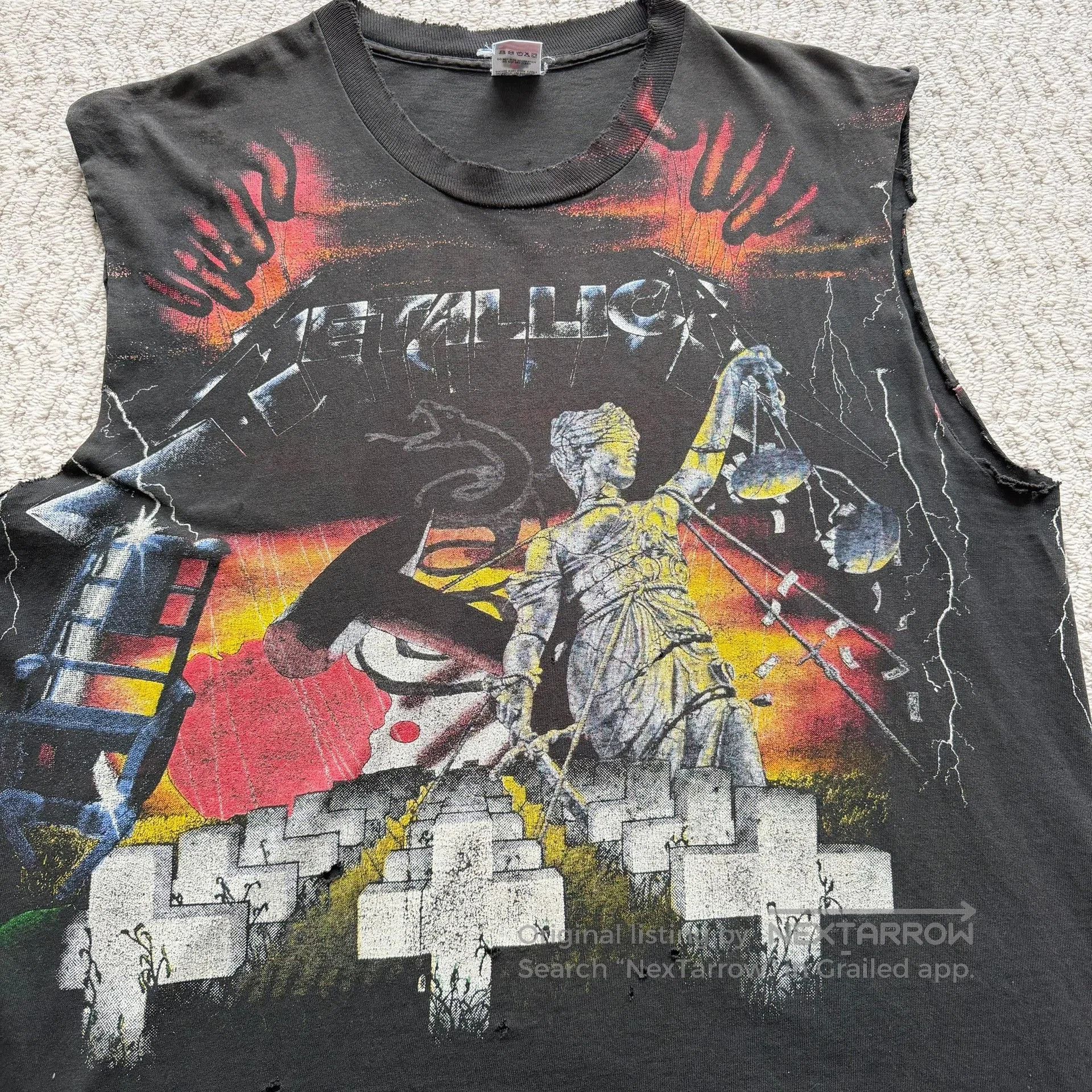Vintage Vintage Metallica 1991 AOP Band Tee. Size US M / EU 48-50 / 2 - 4 Thumbnail