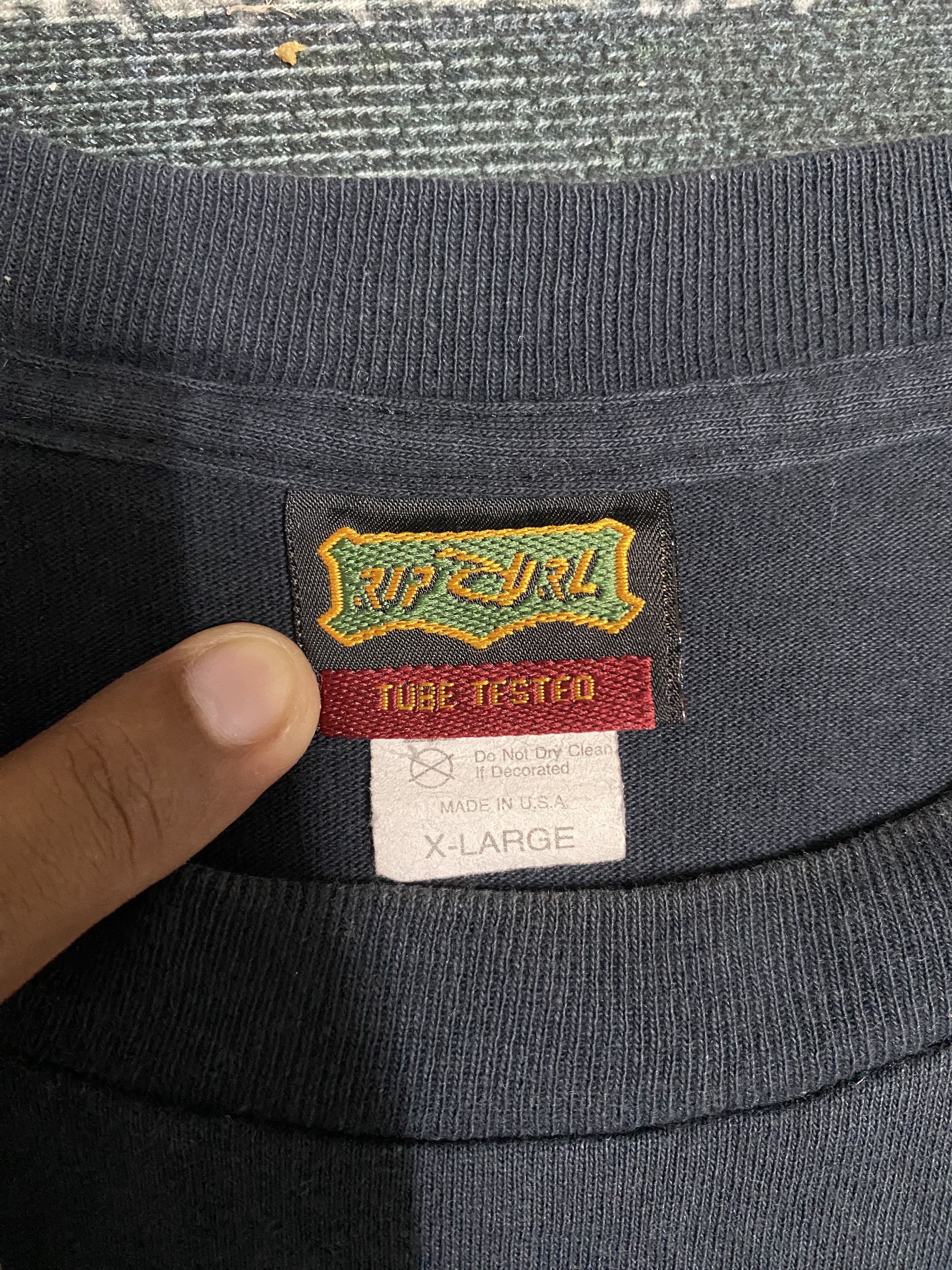 Rip Curl Vintage Rip Curl Destroy waves Not Beaches Shirts Size US XL / EU 56 / 4 - 5 Thumbnail