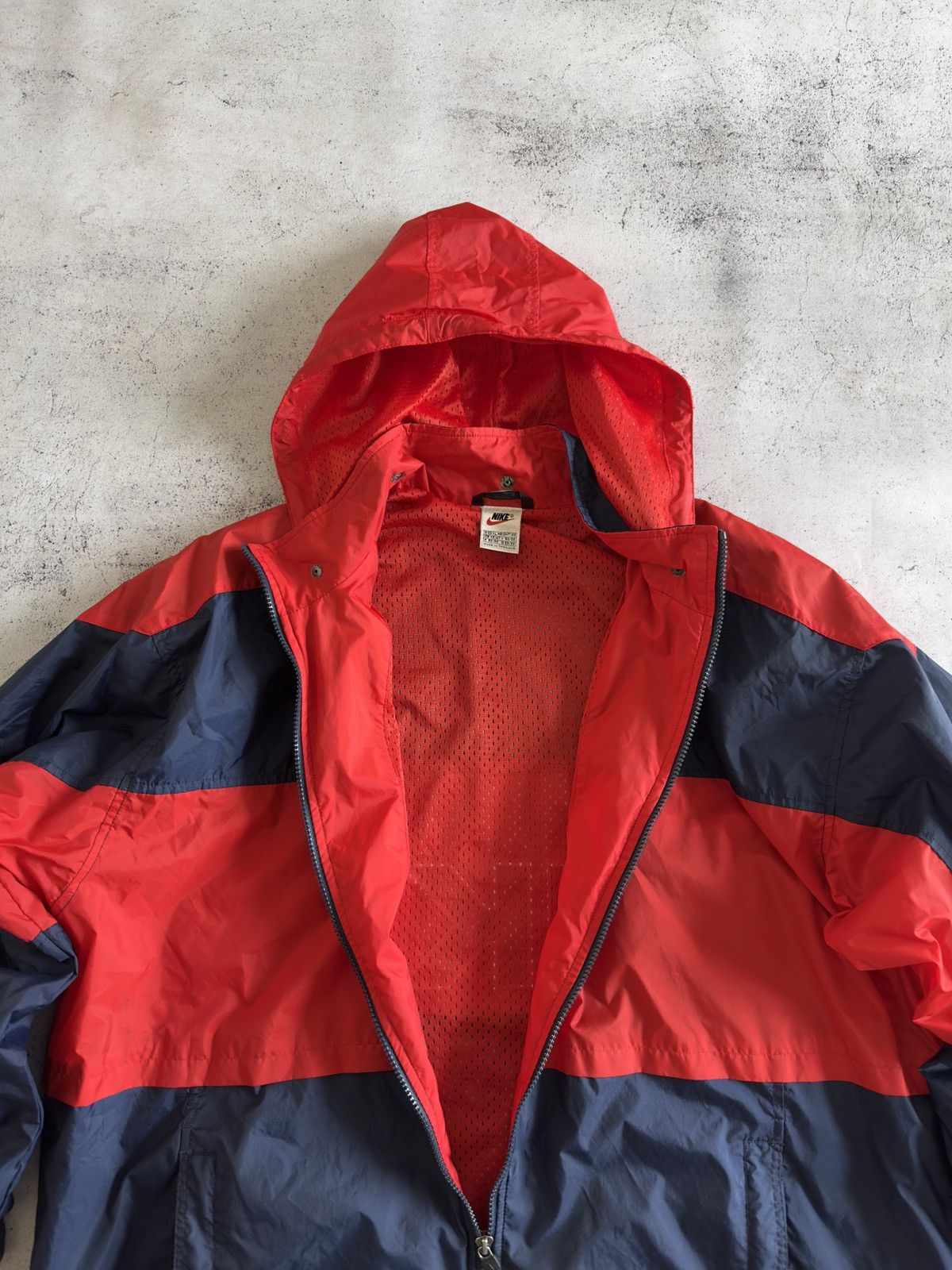 Nike Vintage Nike Relaxed Nylon Track Jacket Size XL Size US XL / EU 56 / 4 - 7 Thumbnail