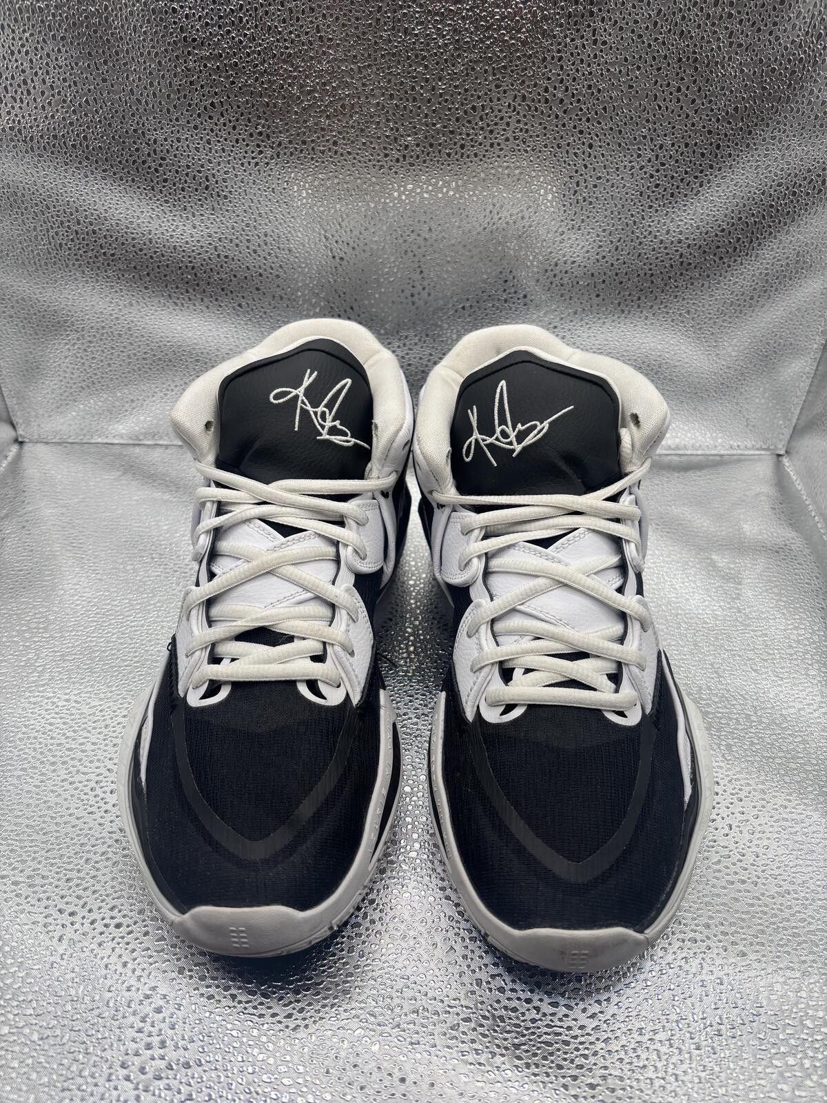 Nike Nike Kyrie infinity TB black white Size US 9.5 / EU 42-43 - 2 Thumbnail