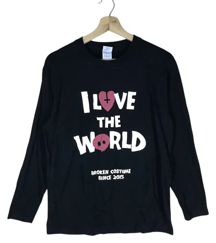 Japanese Brand I Love The World by Broken Costume Tshirts Size US M / EU 48-50 / 2 - 1 Thumbnail