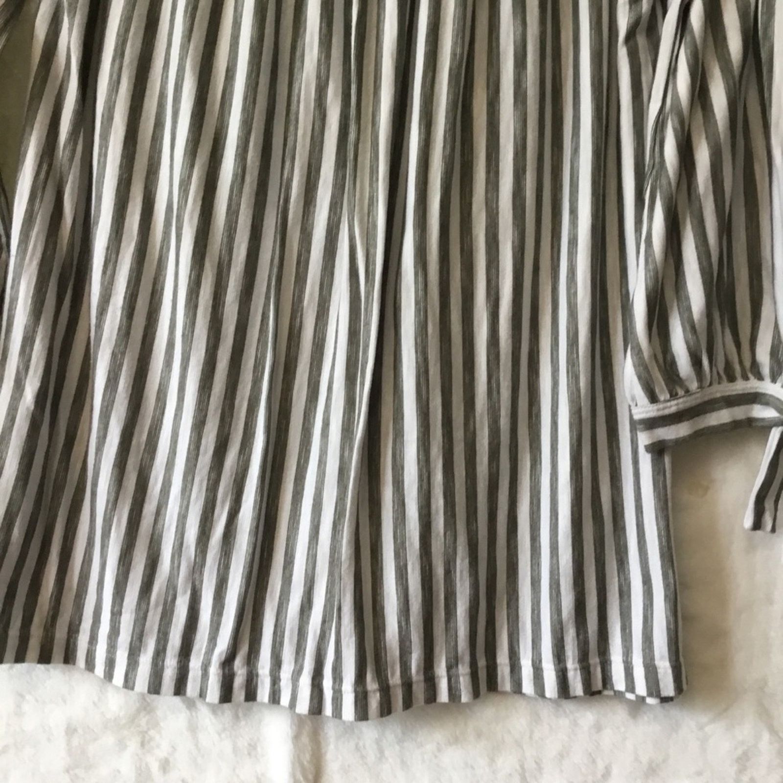 Other Max Studio Gray & White Striped Off-Shoulder Top Size XS / US 0-2 / IT 36-38 - 13 Thumbnail