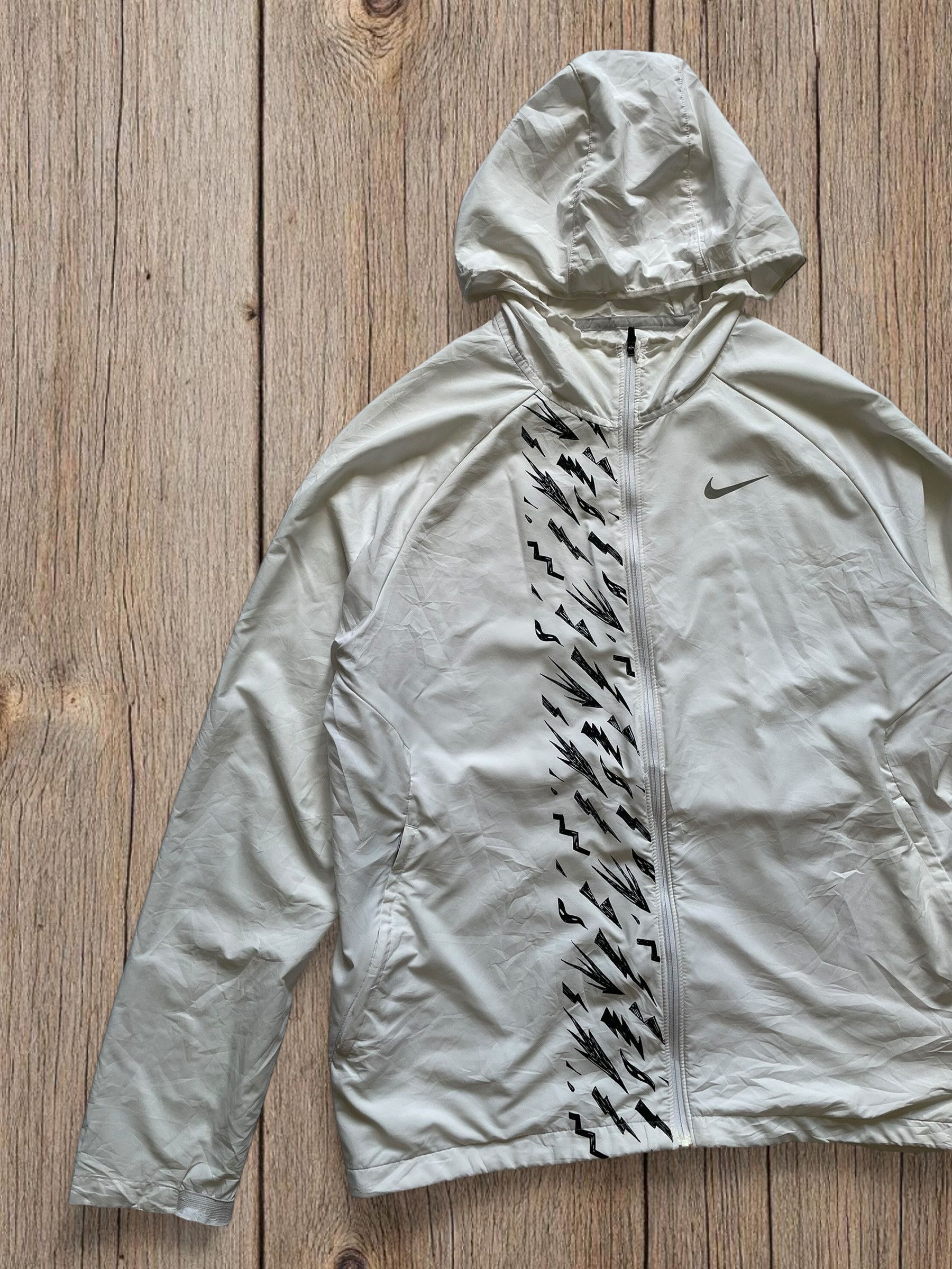 Nike NIKE BOLT WINDBREAKER JACKET - WHITE Size US S / EU 44-46 / 1 - 4 Thumbnail