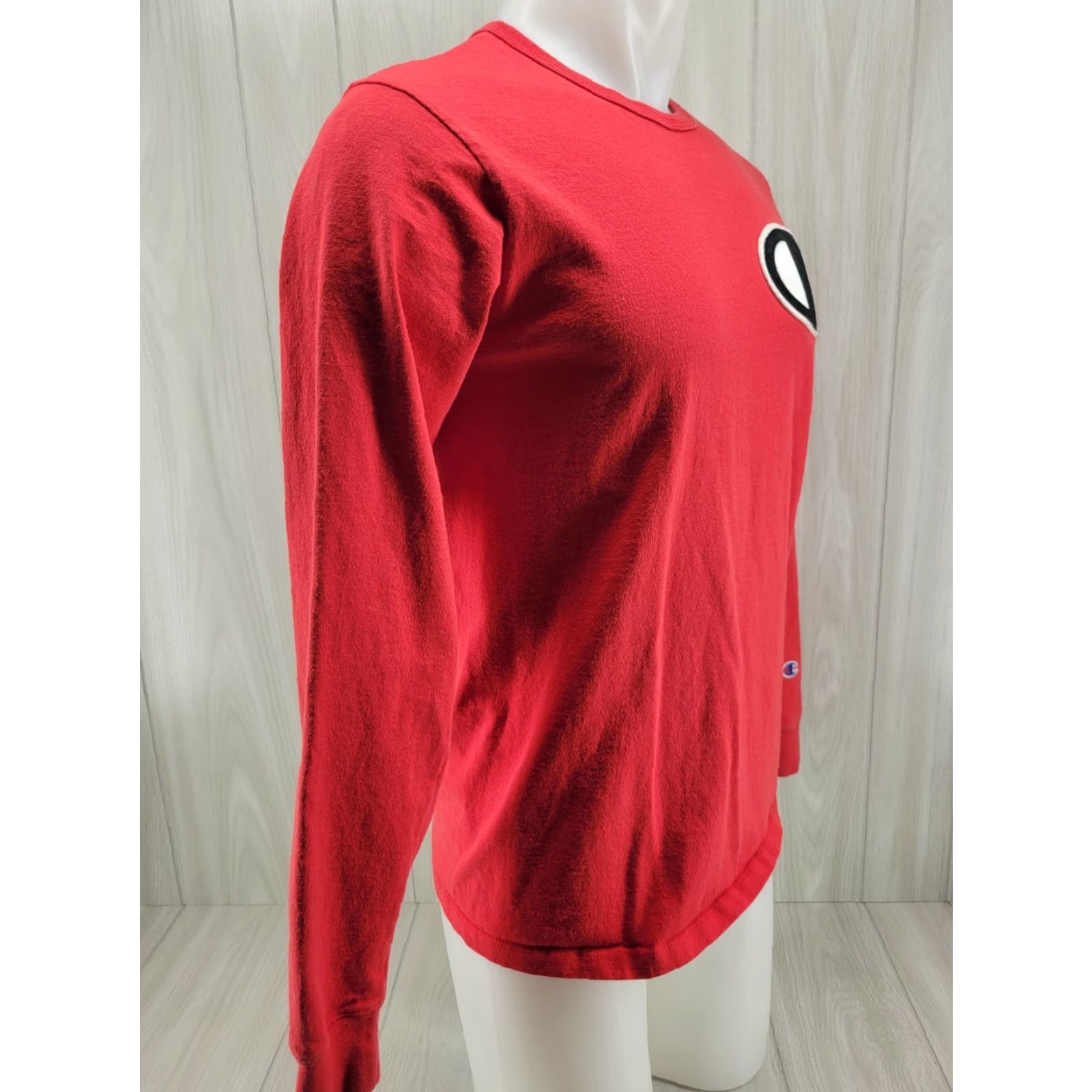 Champion VINTAGE Champion Long Sleeve Tee T-Shirt Red Cotton Men's Medium Big C Logo Shirt Womens? No correct gender: Men's Size US M / EU 48-50 / 2 - 5 Thumbnail