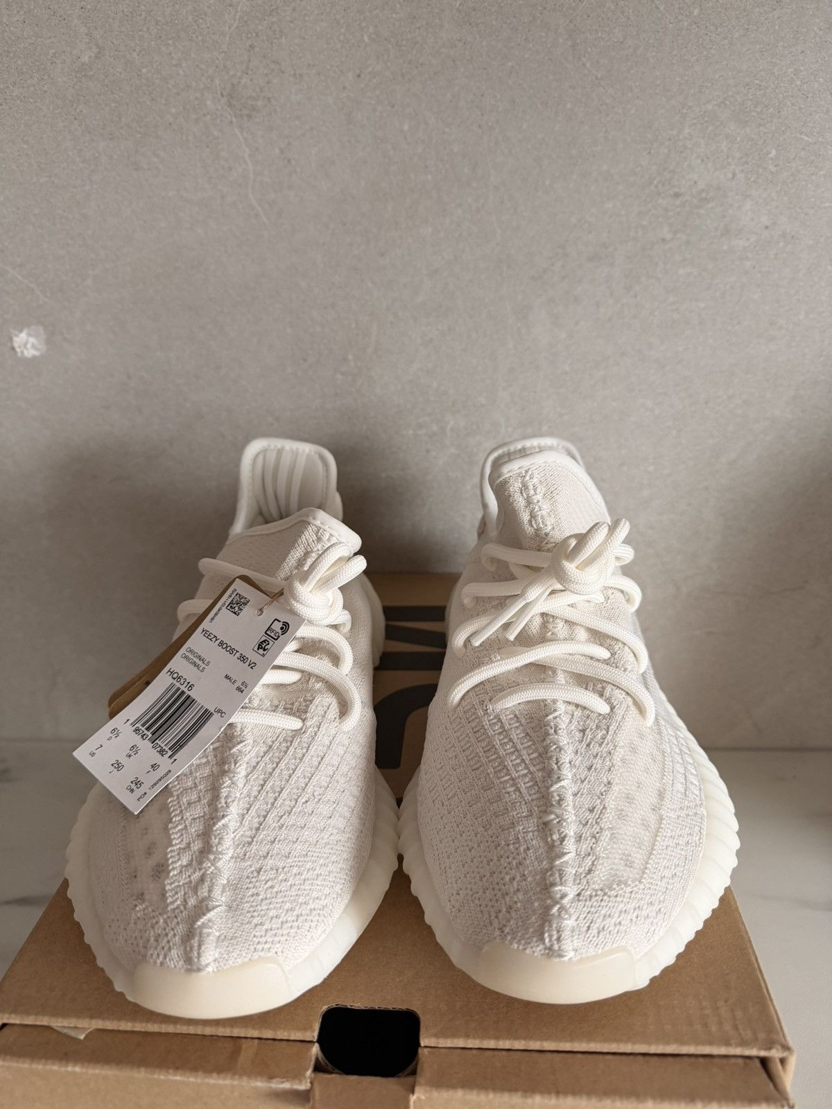 Yeezy Yeezy 350 BONE Size US 7 / EU 40 - 6 Thumbnail