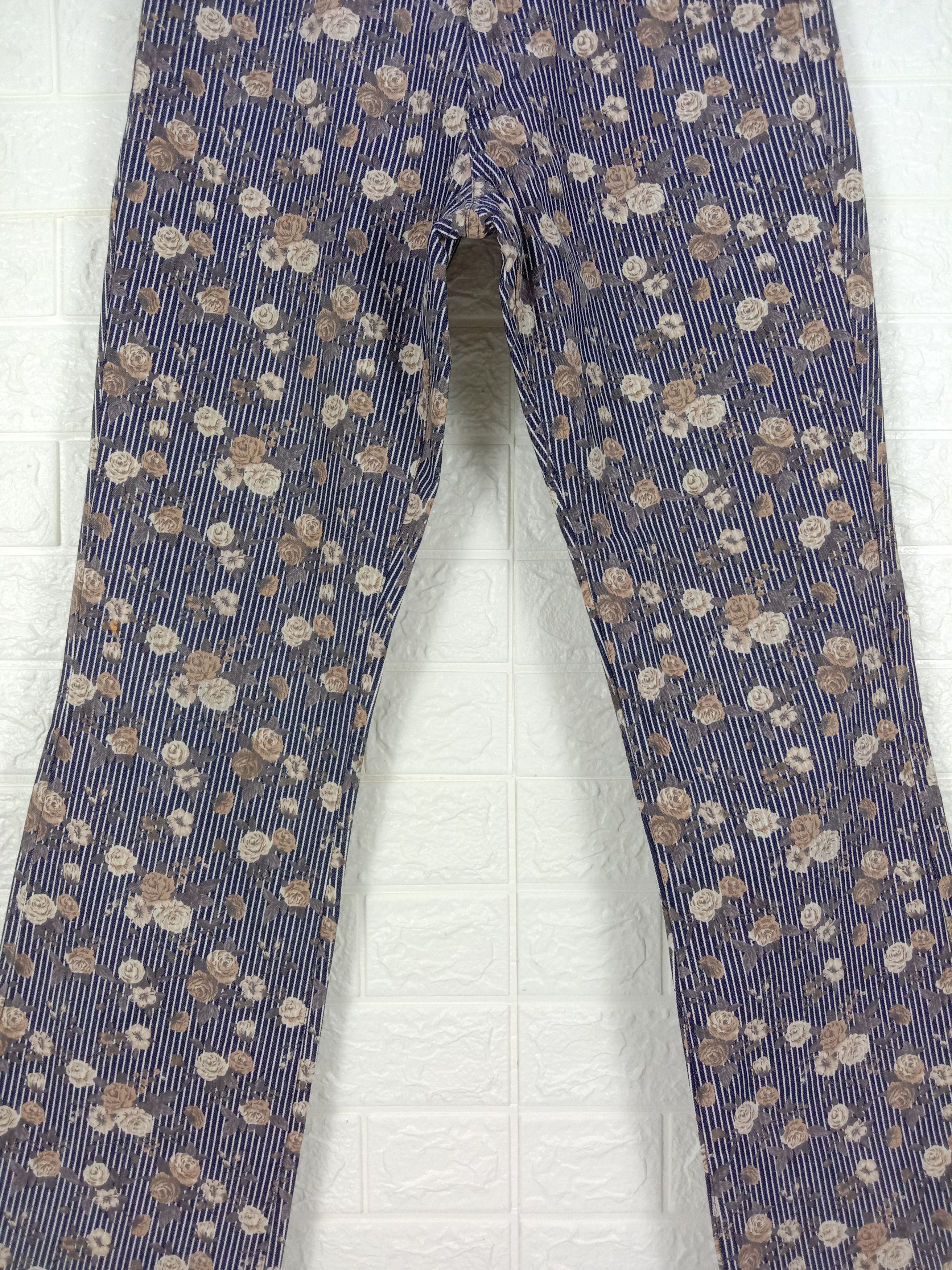 Japanese Brand Vintage Japanese Art Striped Full Printed Floral Flare Jeans Size US 30 / EU 46 - 3 Thumbnail