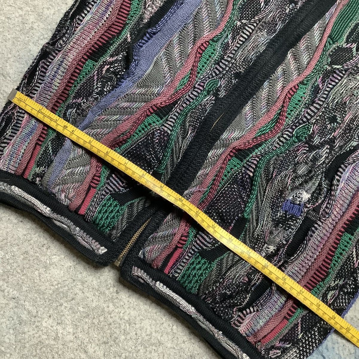 Tundra × Tundra Canada Vintage Coogi Tundra Style Knit 3D Archive Zip Sweater Size US S / EU 44-46 / 1 - 15 Thumbnail