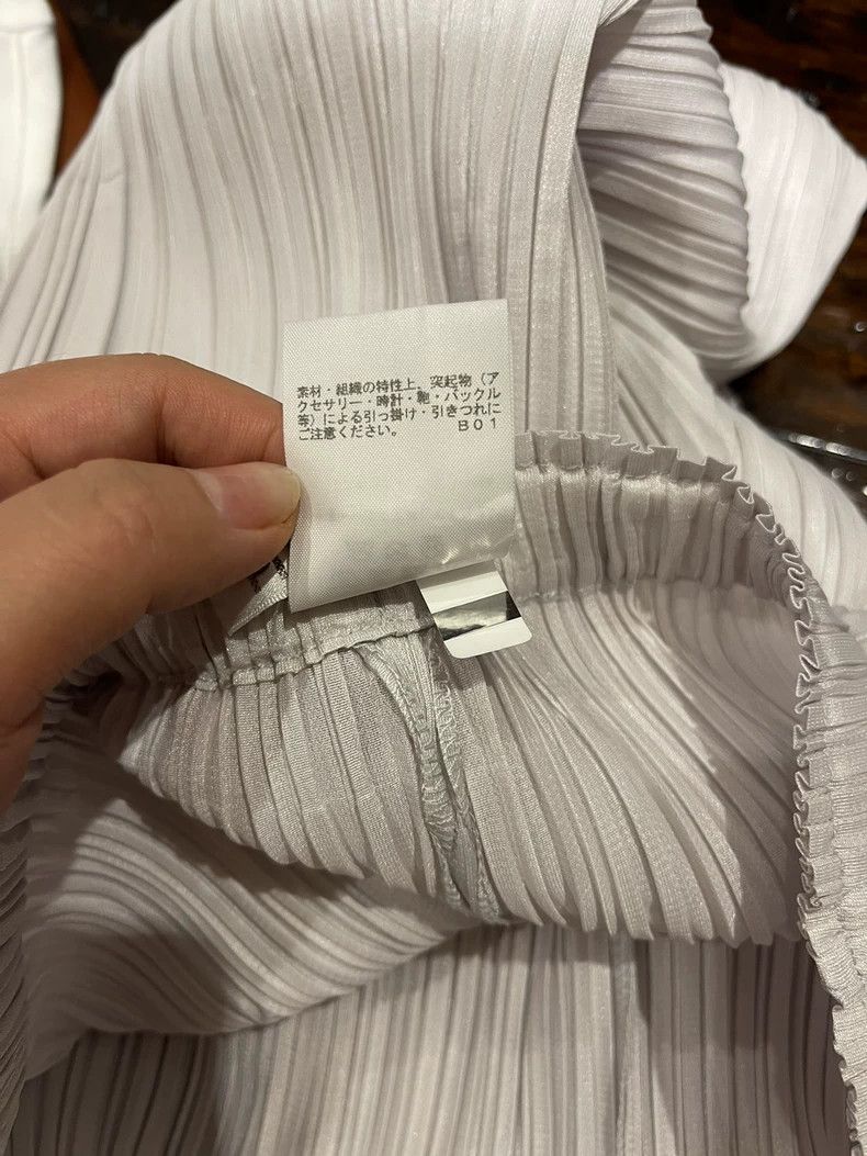 Issey Miyake Issey Miyake White pleated pants Size 25" / US 0 / IT 36 - 4 Thumbnail