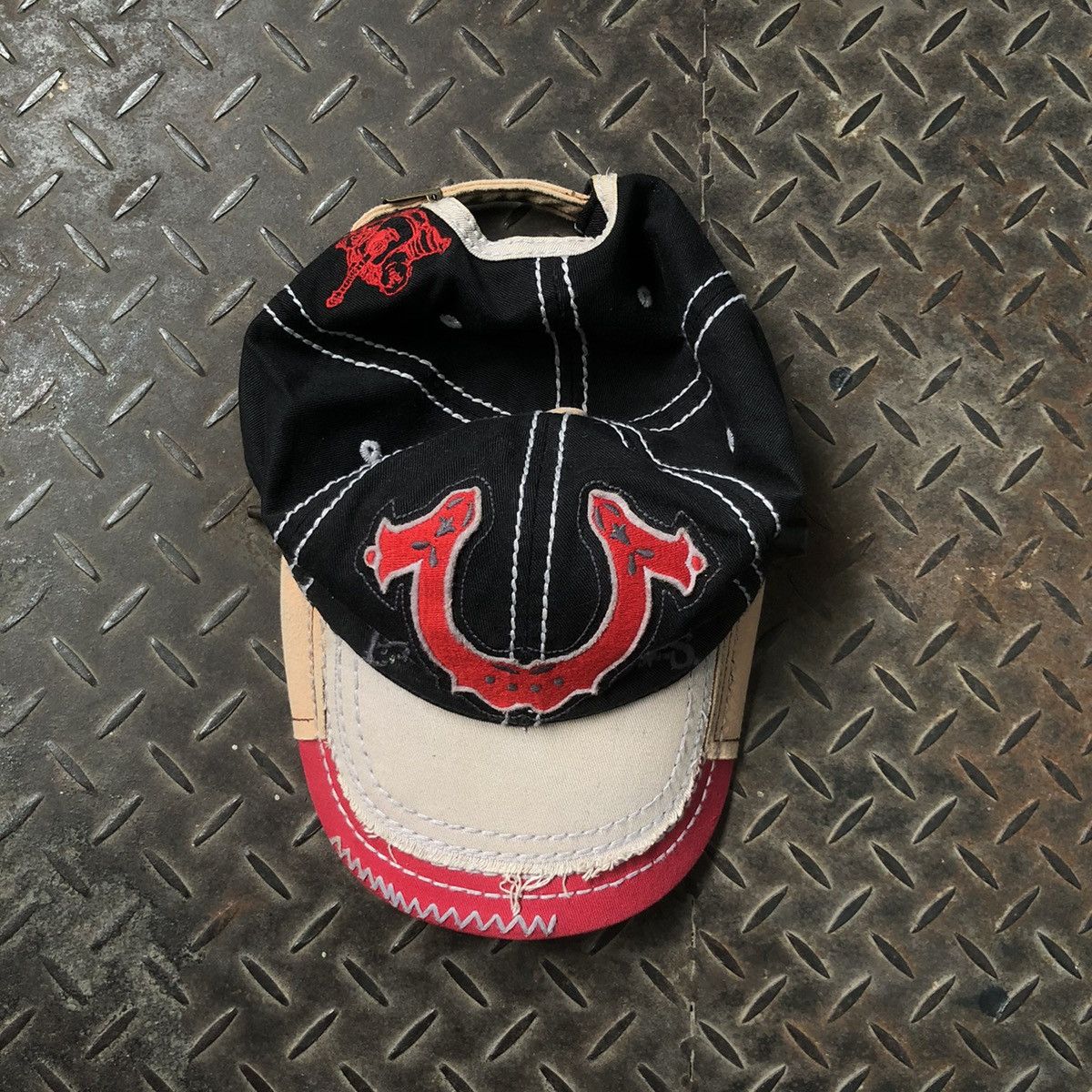 True Religion 🚫 SOLD 🚫 Vintage True Religion Big Logo Hat Size ONE SIZE - 1 Thumbnail