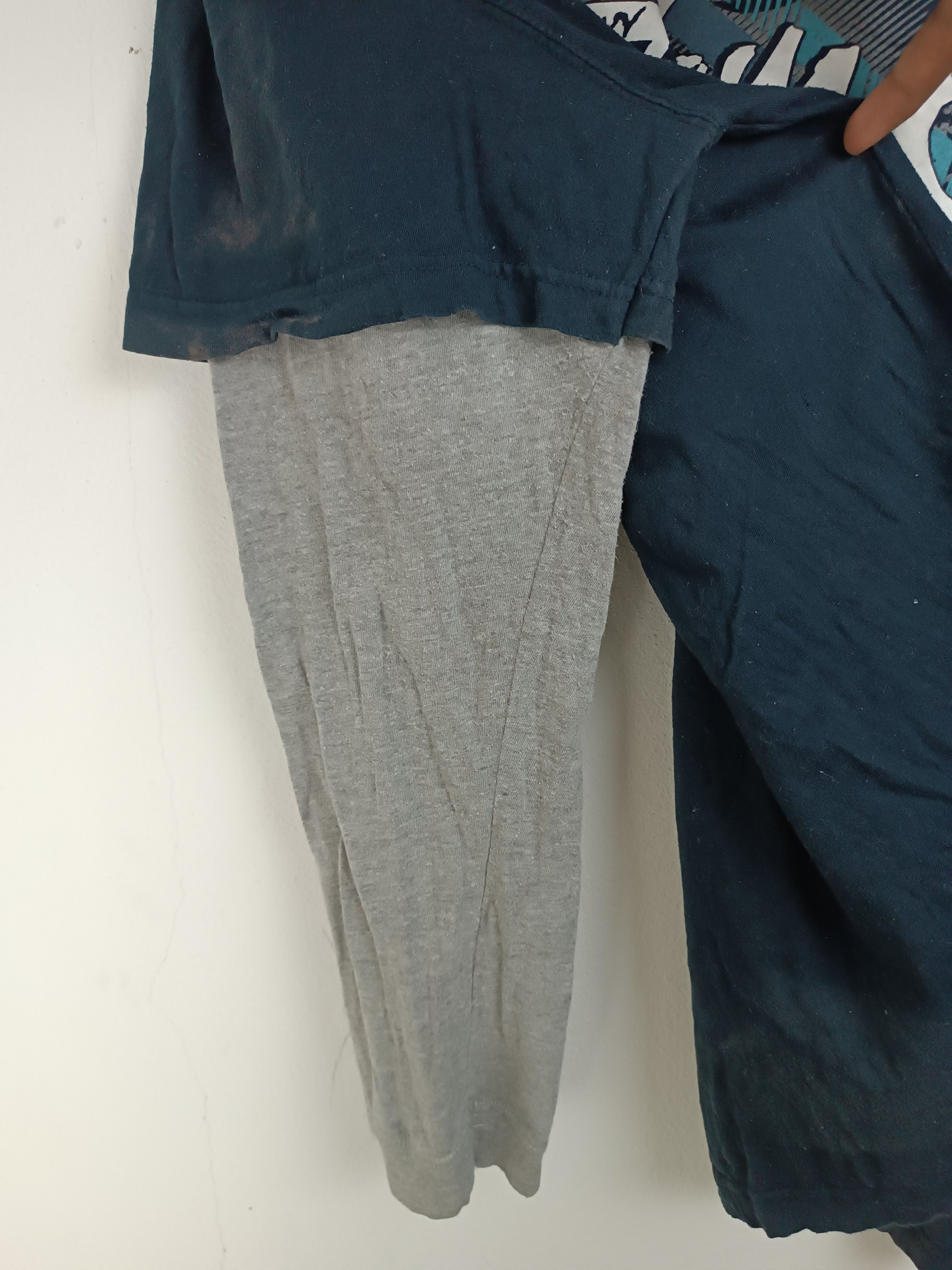 Tony Hawk THRASHED FADED VINTAGE TONY HAWK DOUBLE LAYER VERY RARE Size US L / EU 52-54 / 3 - 9 Thumbnail