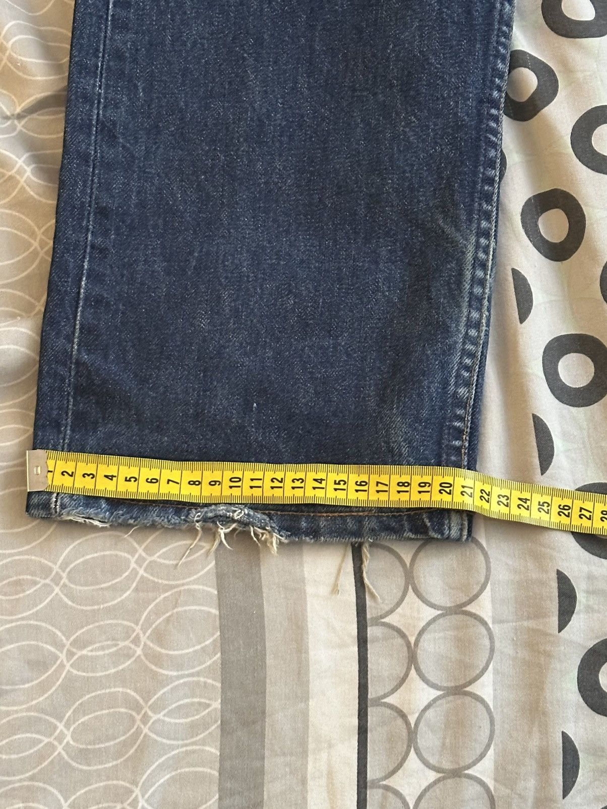 Levi's × Levi's Vintage Clothing × Vintage Vintage distressed Levi’s jeans W34 L32 Size US 34 / EU 50 - 9 Thumbnail