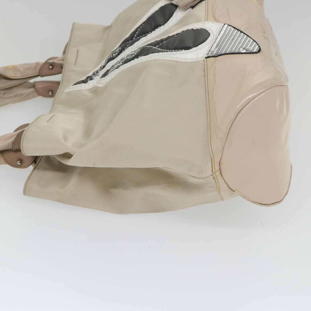 Salvatore Ferragamo Salvatore Ferragamo Shoulder Bag Nylon Patent Leather Beige Size ONE SIZE - 4 Thumbnail